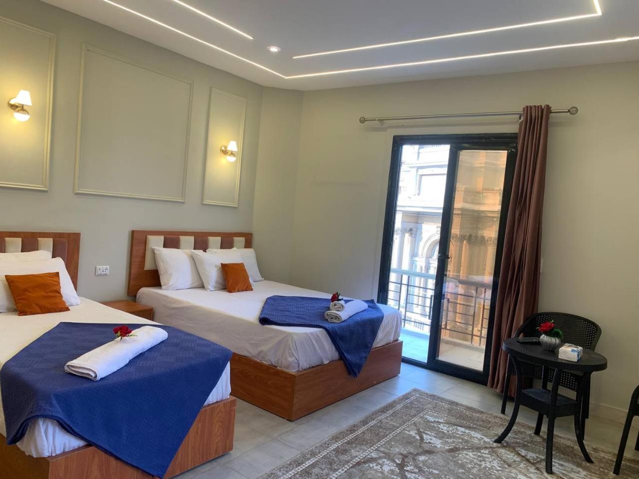 Deluxe Double or Twin Room with City View