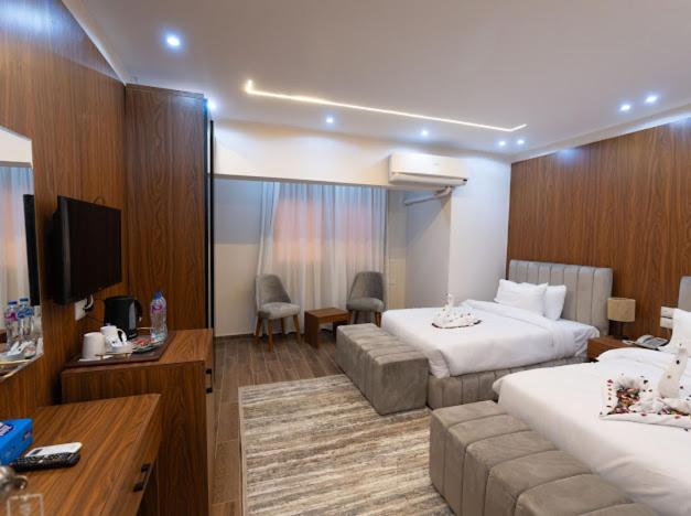 pyramids&tuyall&view - Photo 7