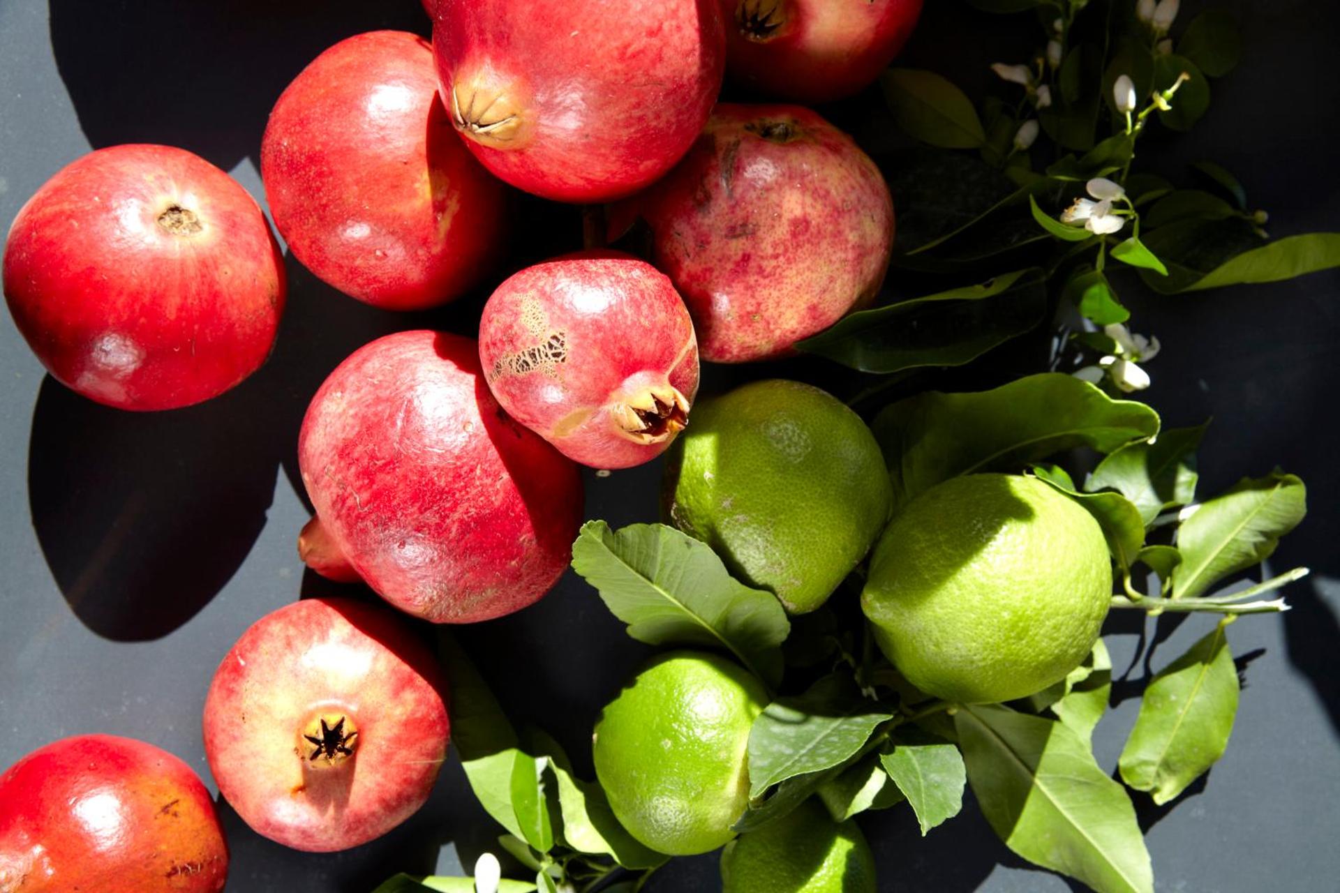 Avra Private Suites - Photo 53