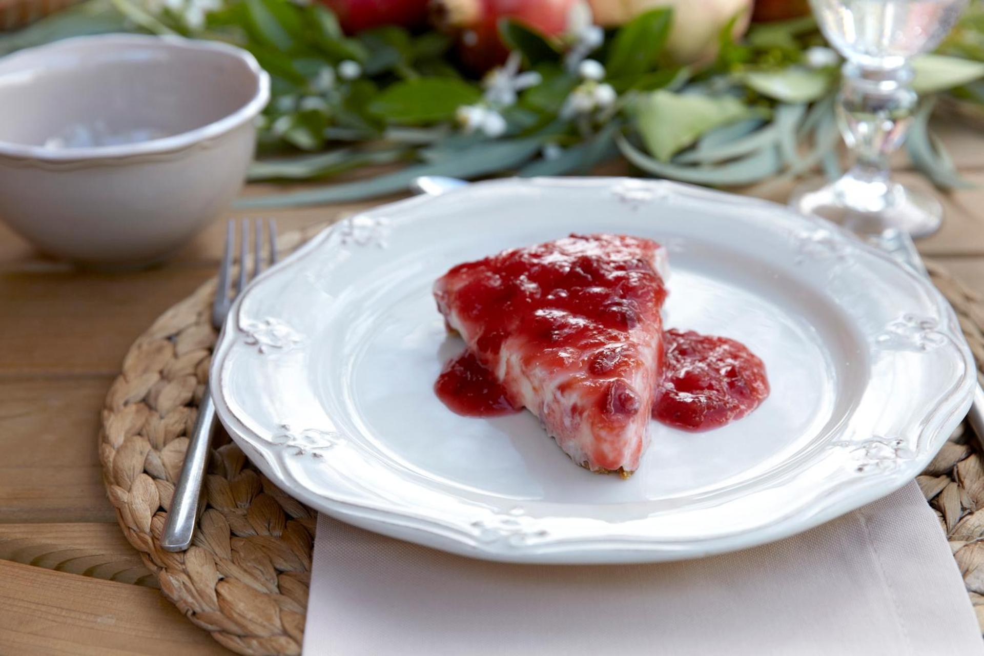 Avra Private Suites - Photo 195