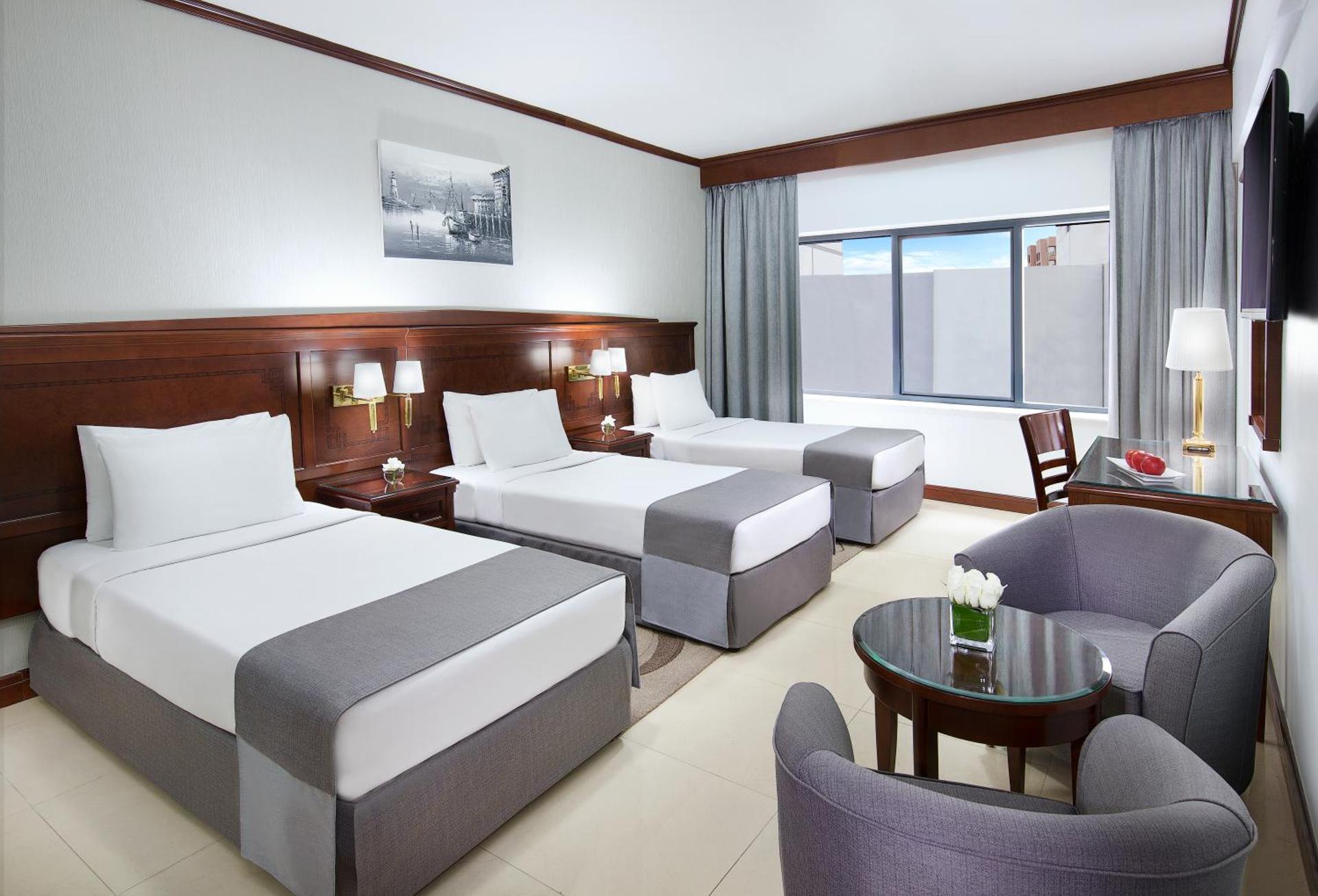 Admiral Plaza Hotel - Photo 27