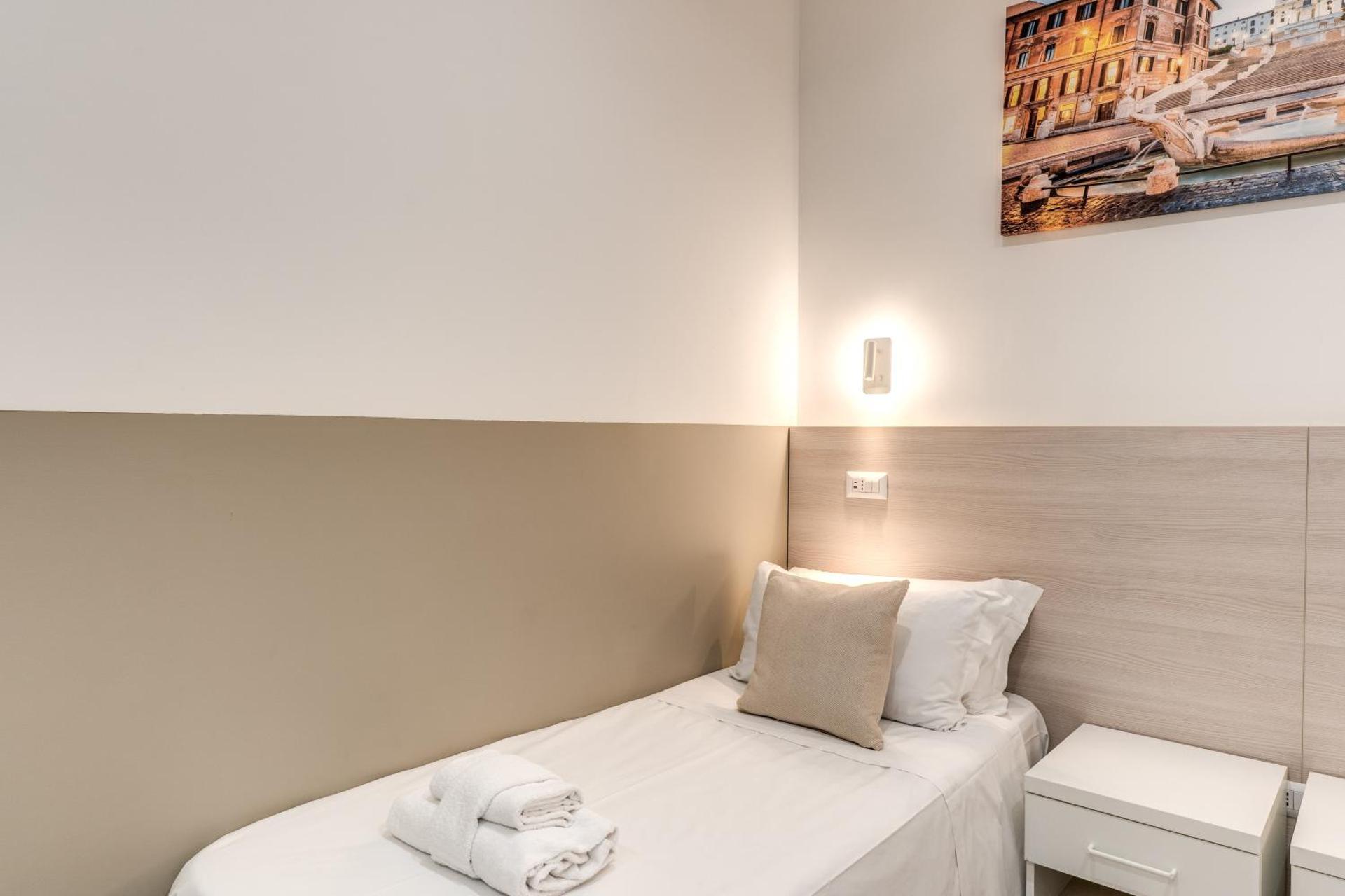 A Touch of Rome Guesthouse - Photo 32