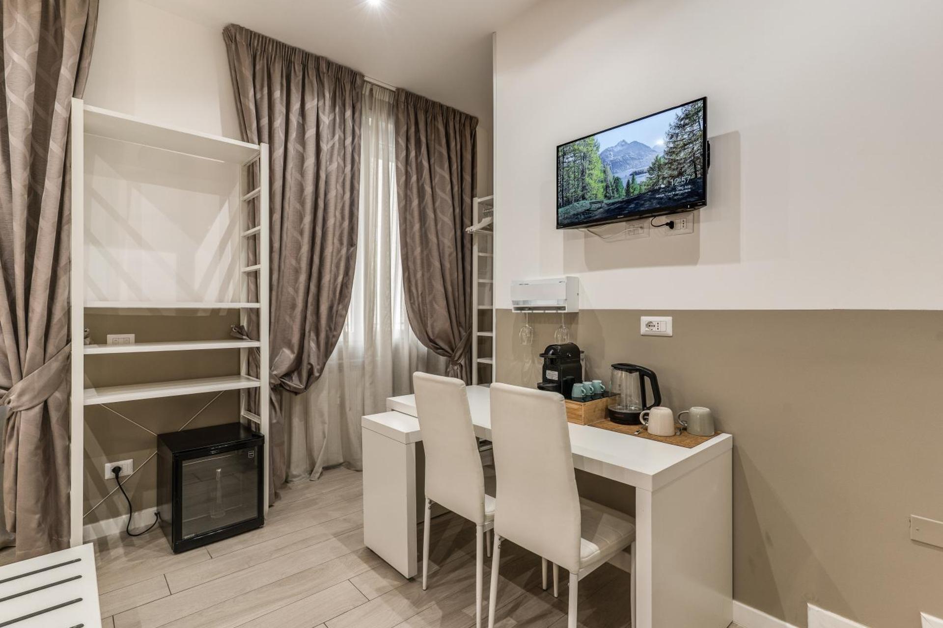 A Touch of Rome Guesthouse - Photo 42