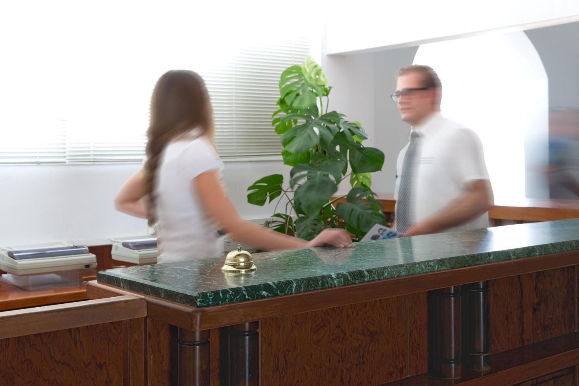 Kamari Beach Hotel - Photo 46