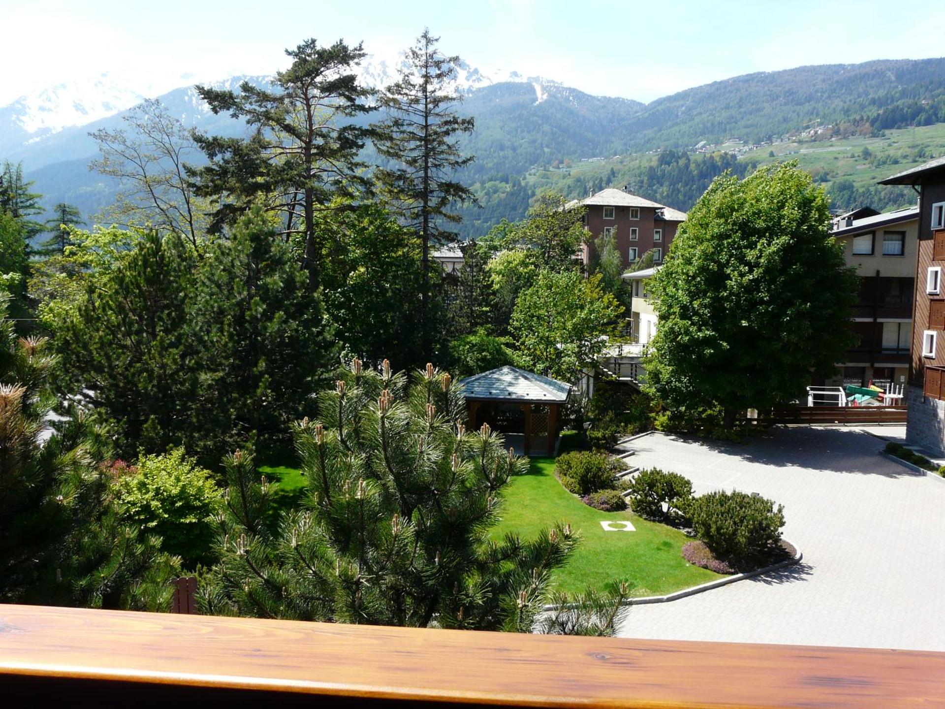 Villa Fiordaliso - Photo 12