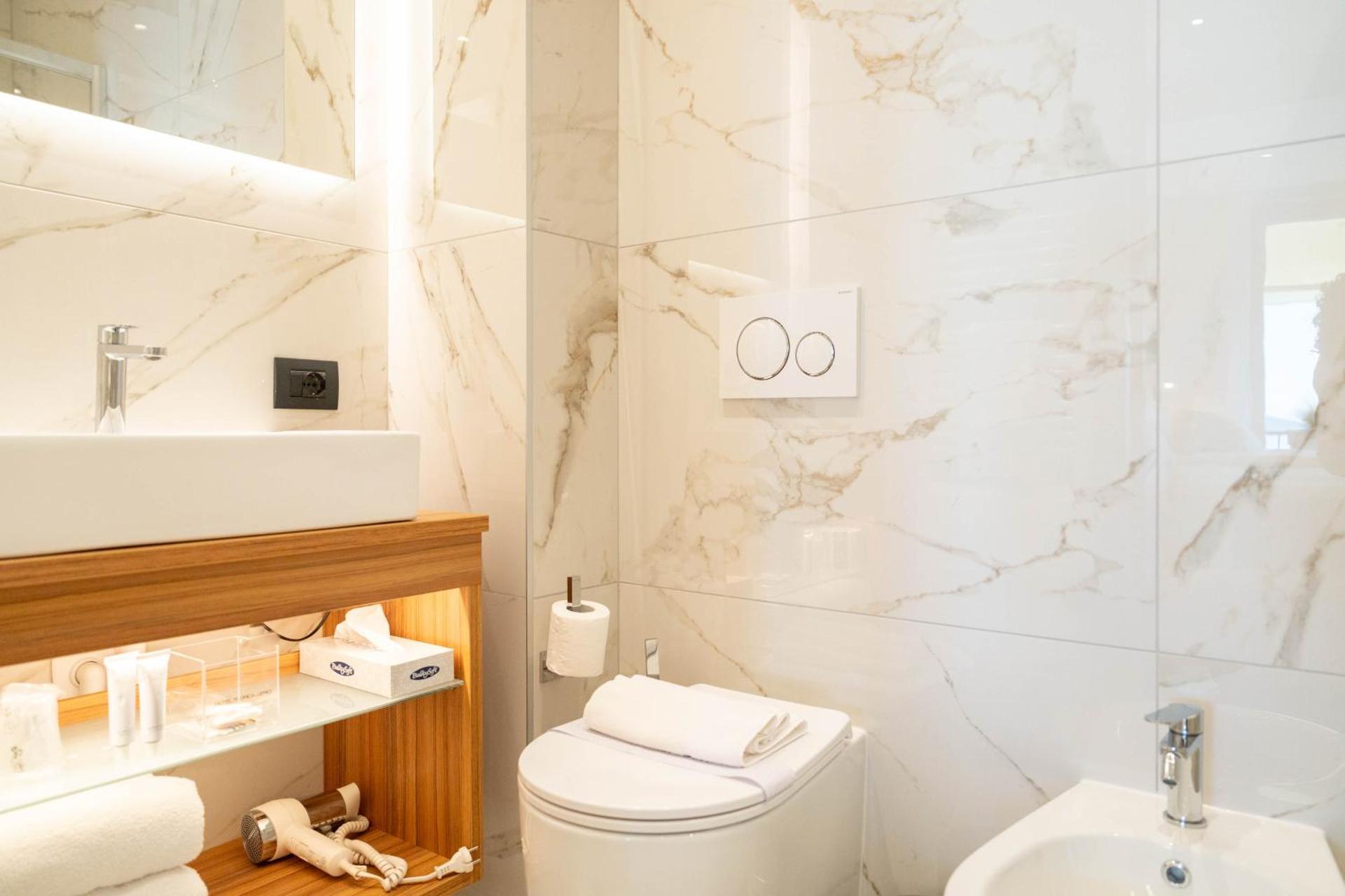 Hotel Florida Lerici - Photo 163