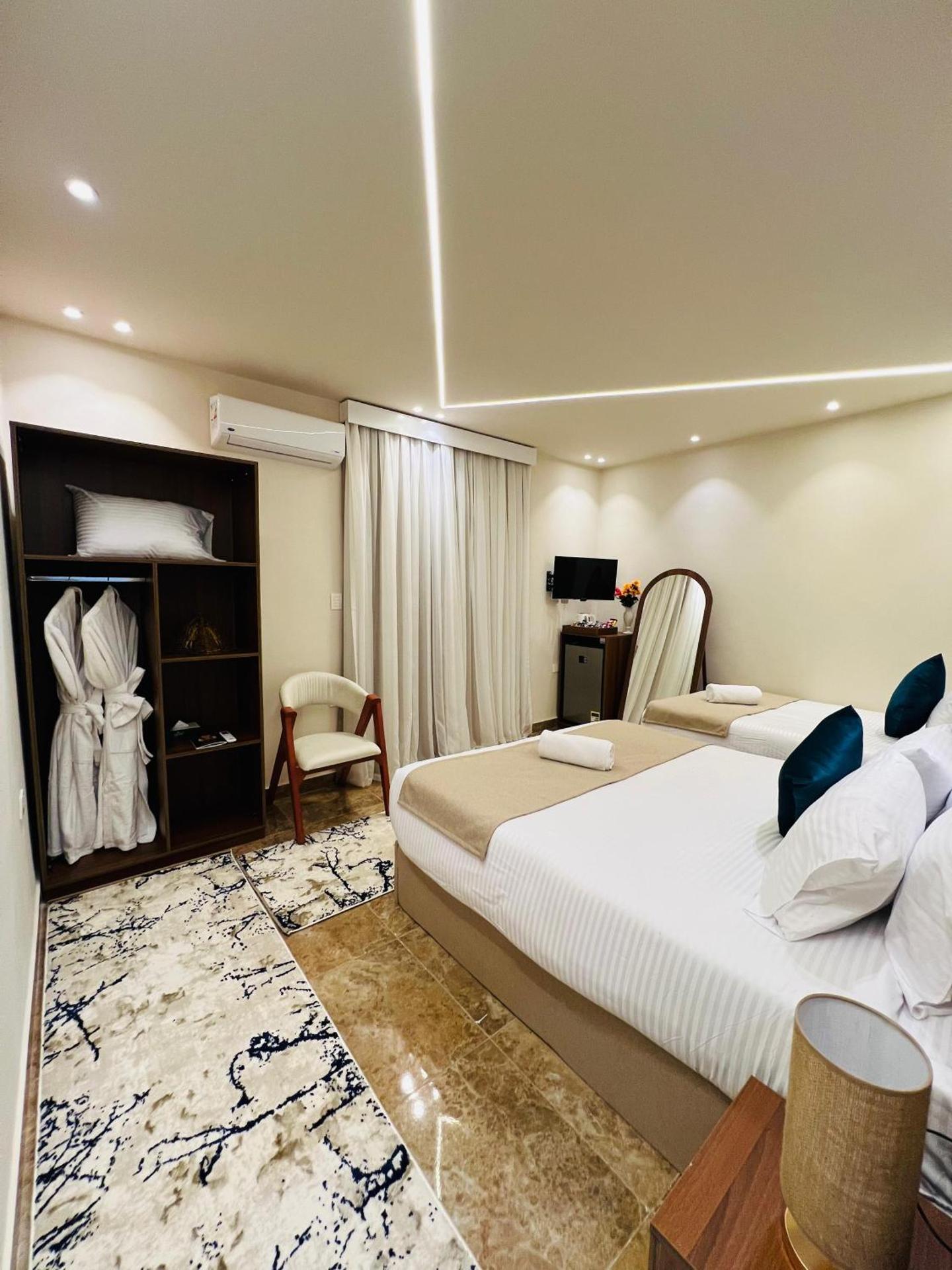 Alivia Scarab Pyramids View - Photo 74