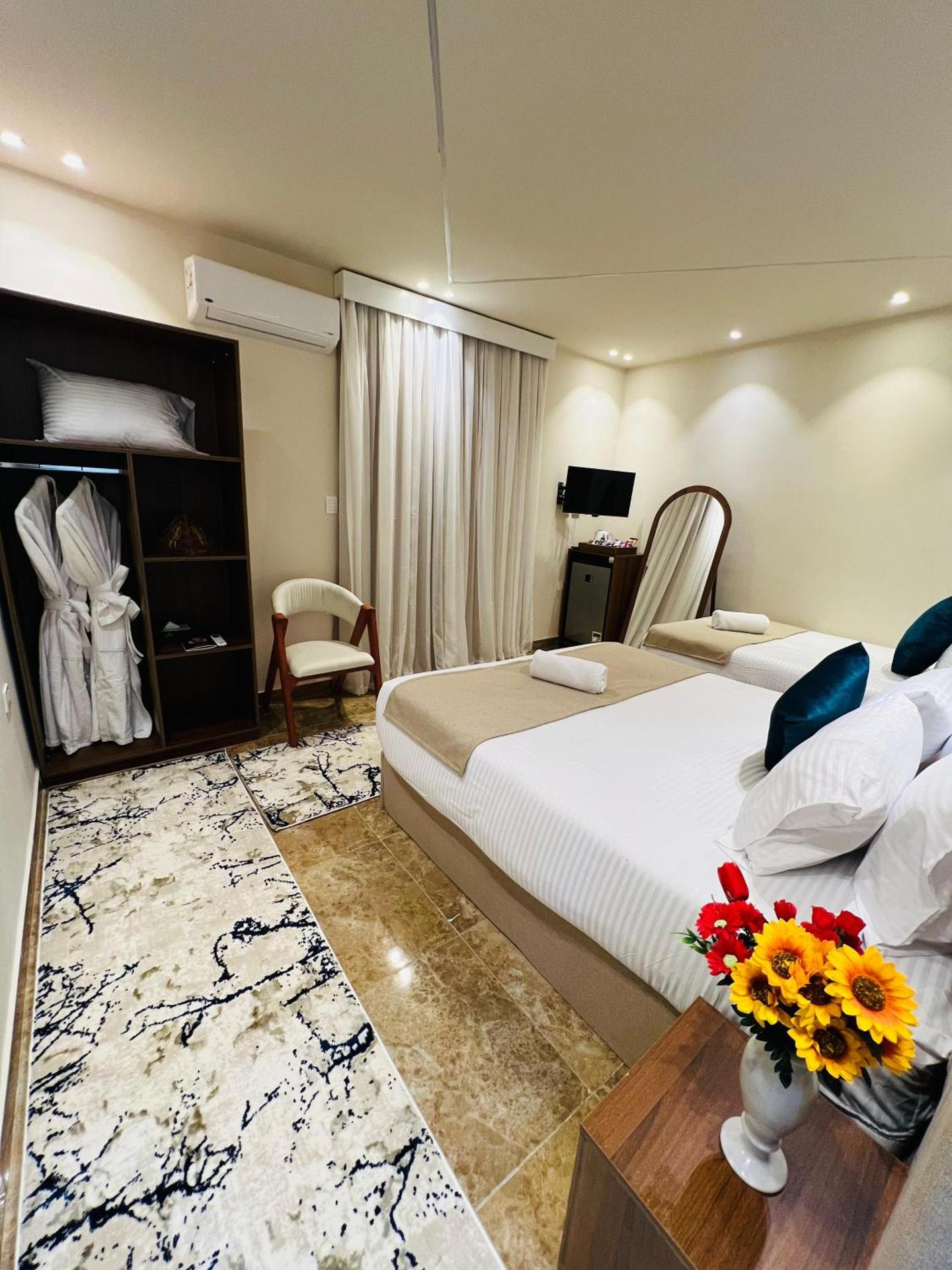 Alivia Scarab Pyramids View - Photo 70