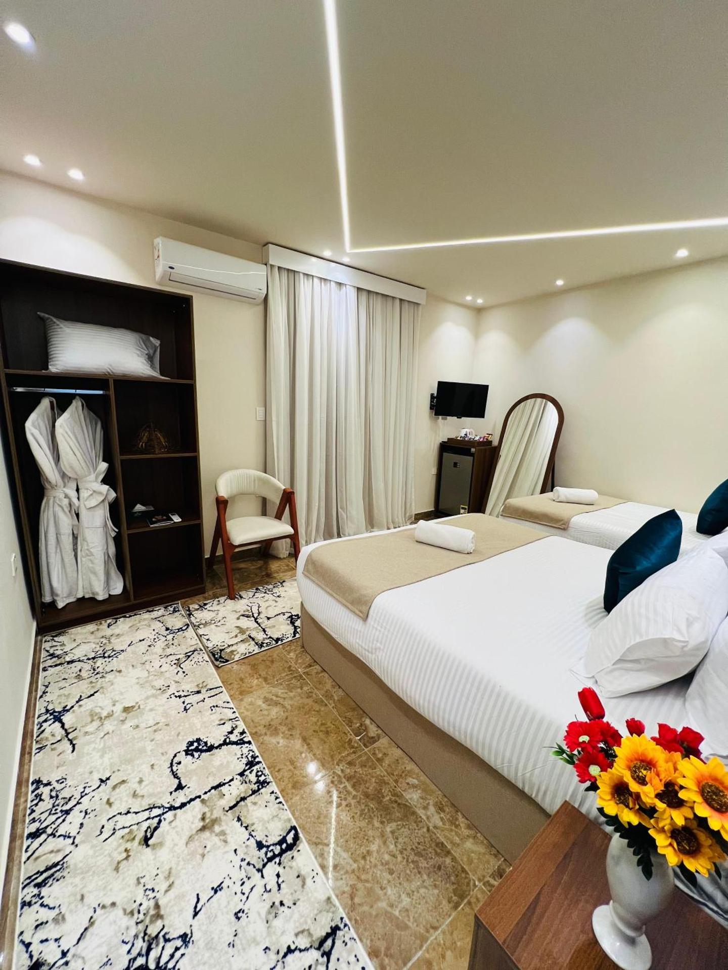 Alivia Scarab Pyramids View - Photo 33