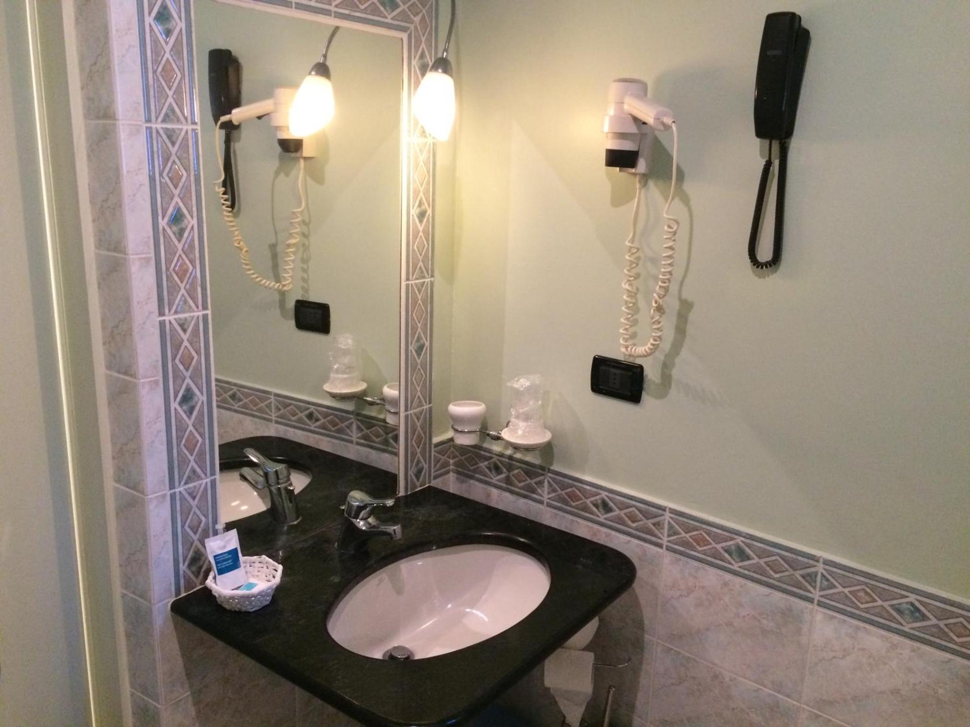 Coccodrillo Hotel & Apartments - Photo 77