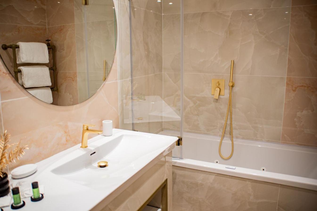 Hotel&Ristorante Miramonti Palazzo Storico - Photo 26