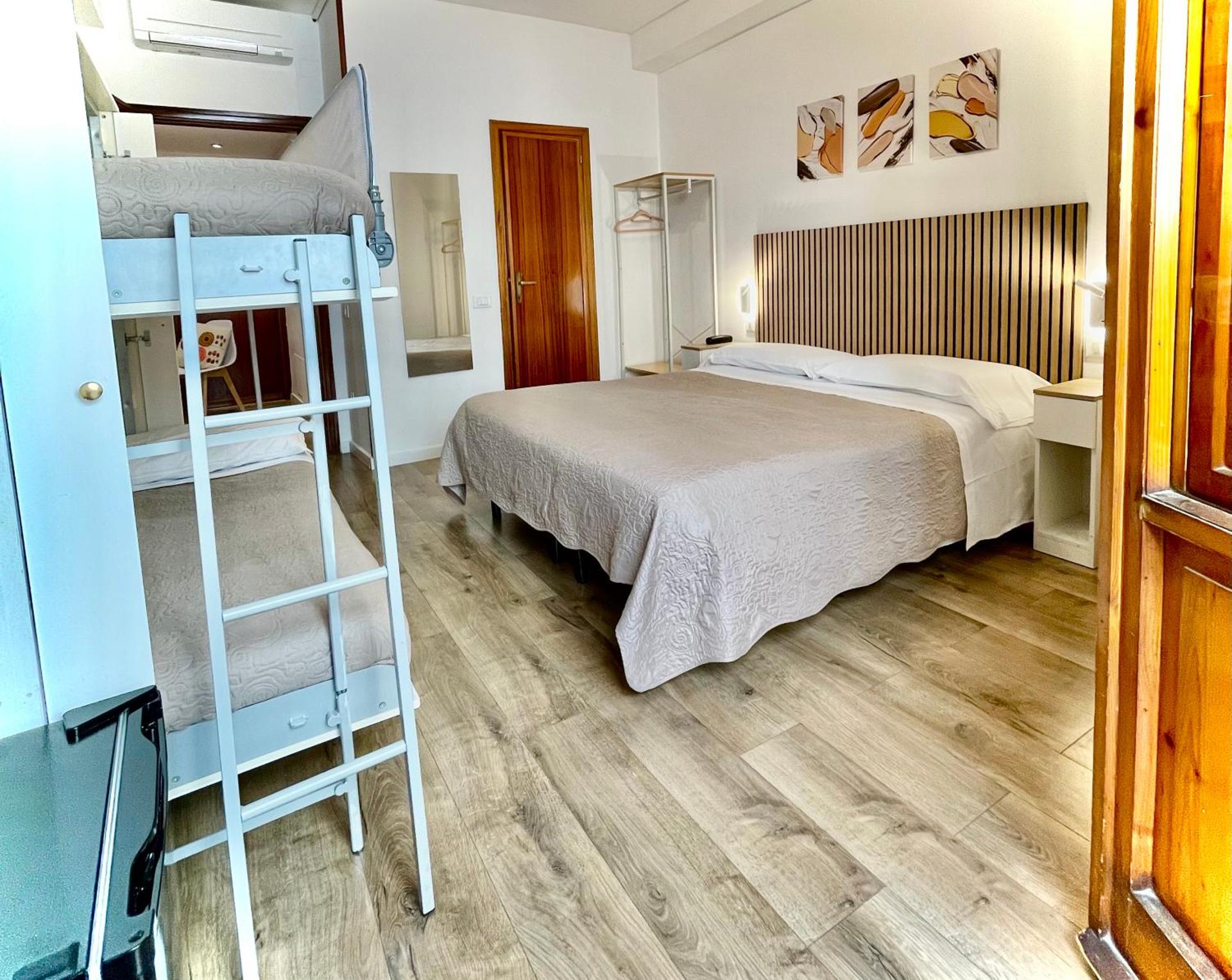 Hotel S. Ercolano - Photo 14