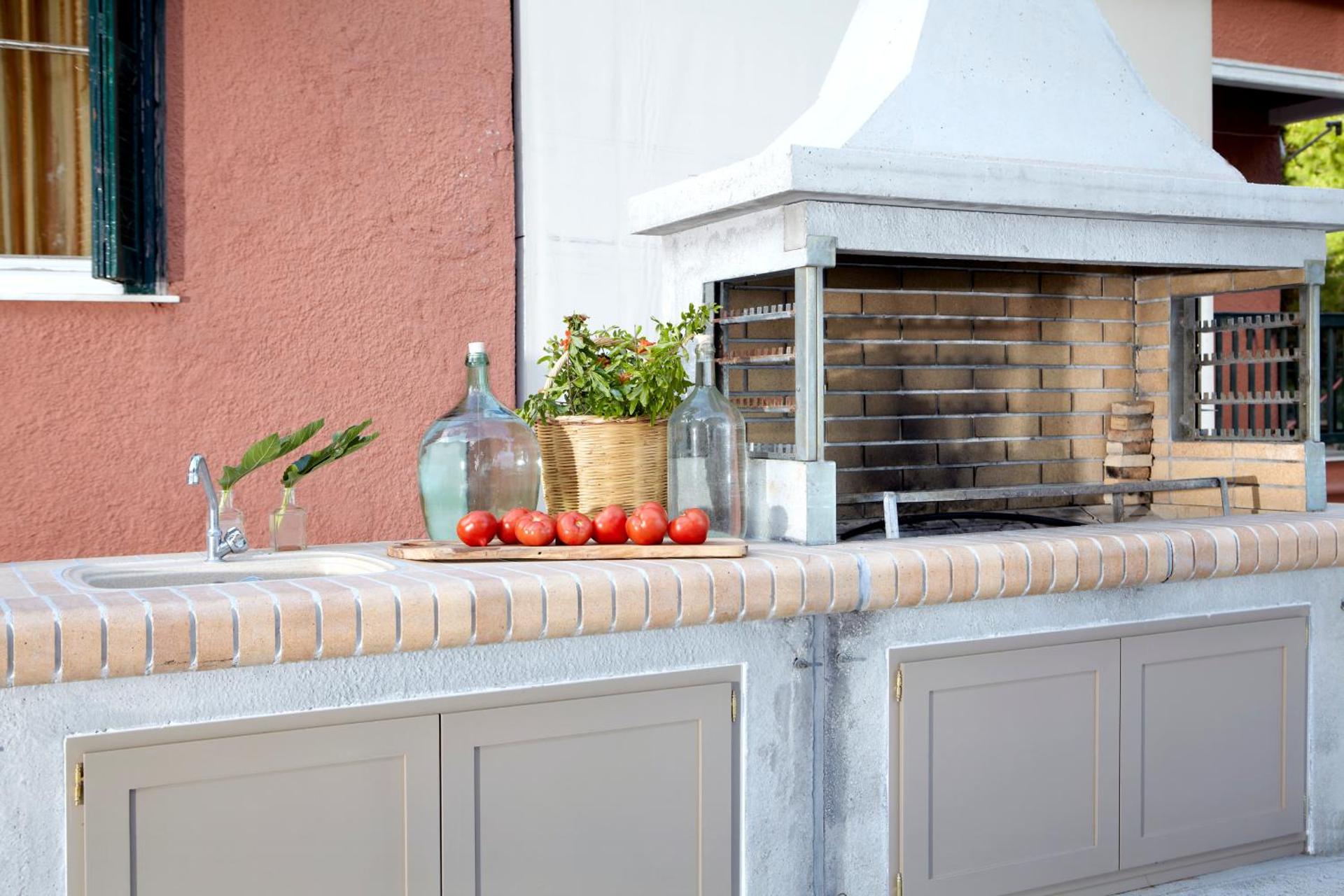 Avra Private Suites - Photo 175