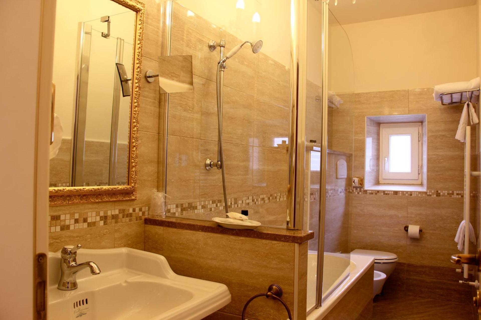 Hotel Continentale - Photo 119