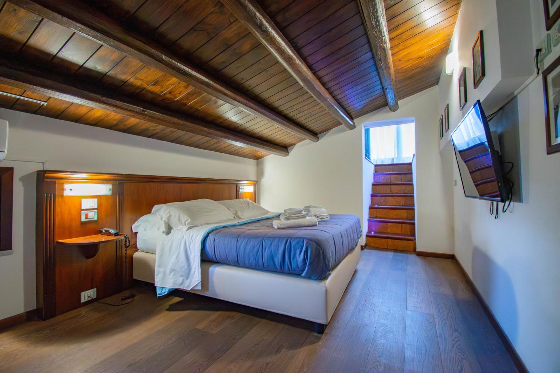 Hotel La Plumeria - Photo 18