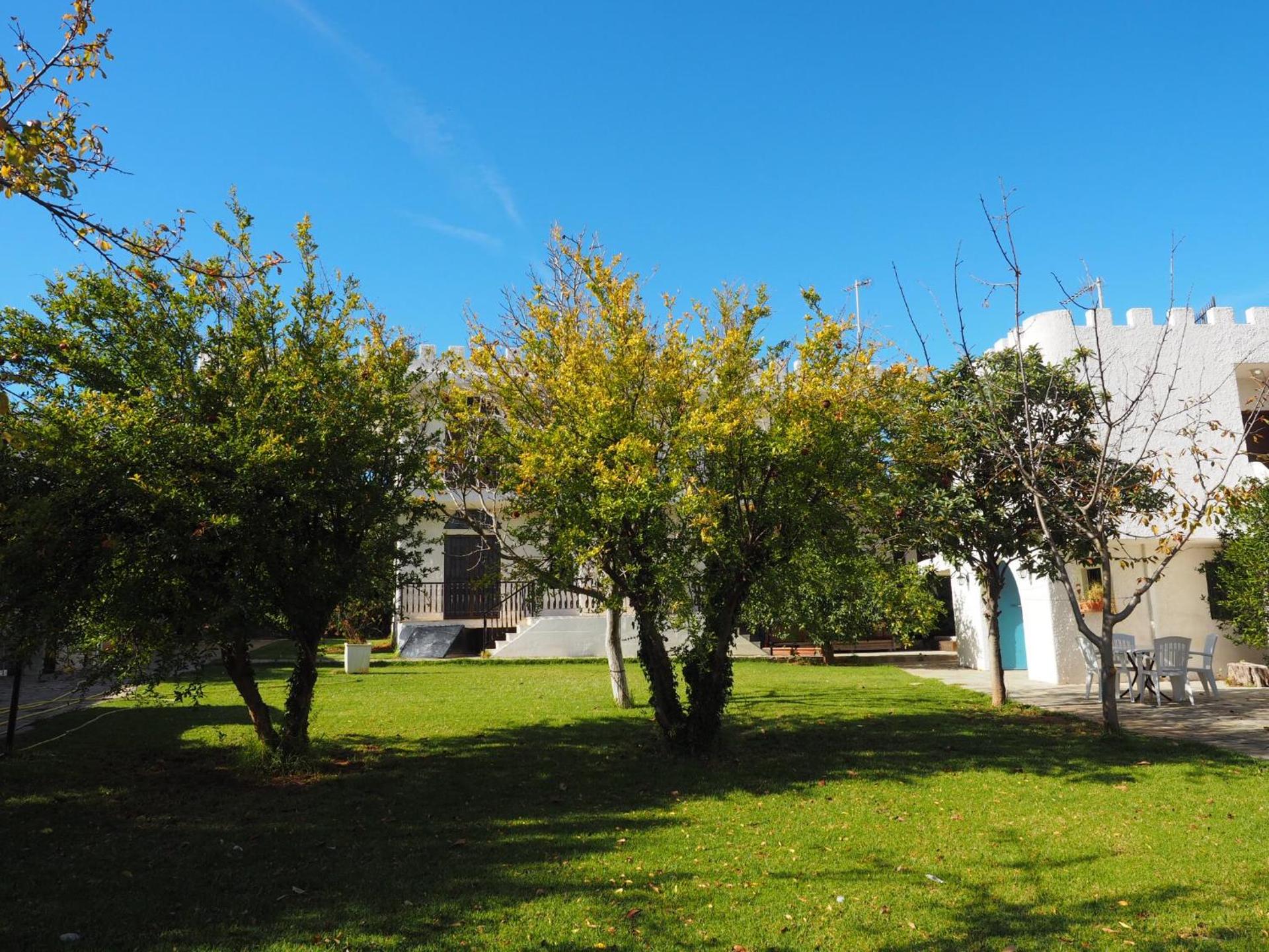 Castle By The Sea - Photo 123