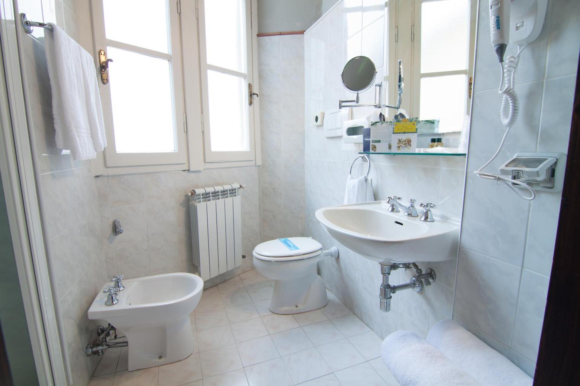 Hotel Miravalle - Photo 45