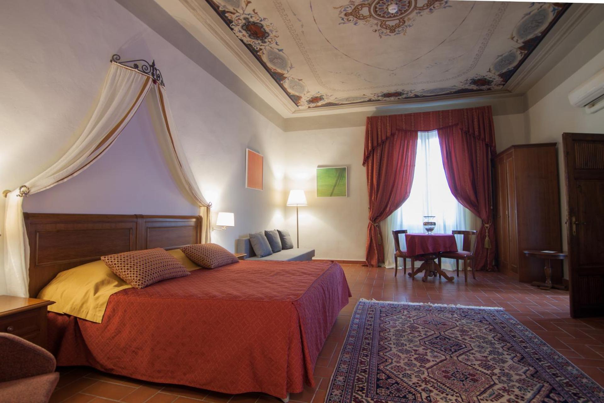 Hotel Miravalle - Photo 82