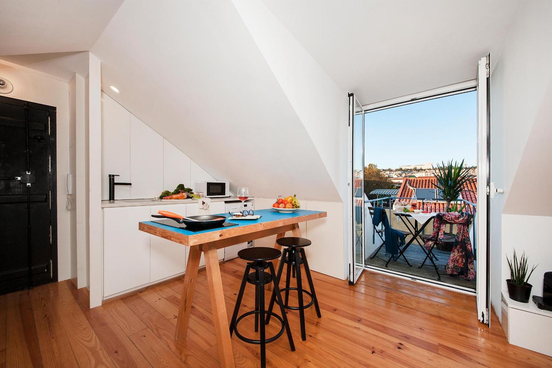 Belem Apartment with Terrace - Photo 12