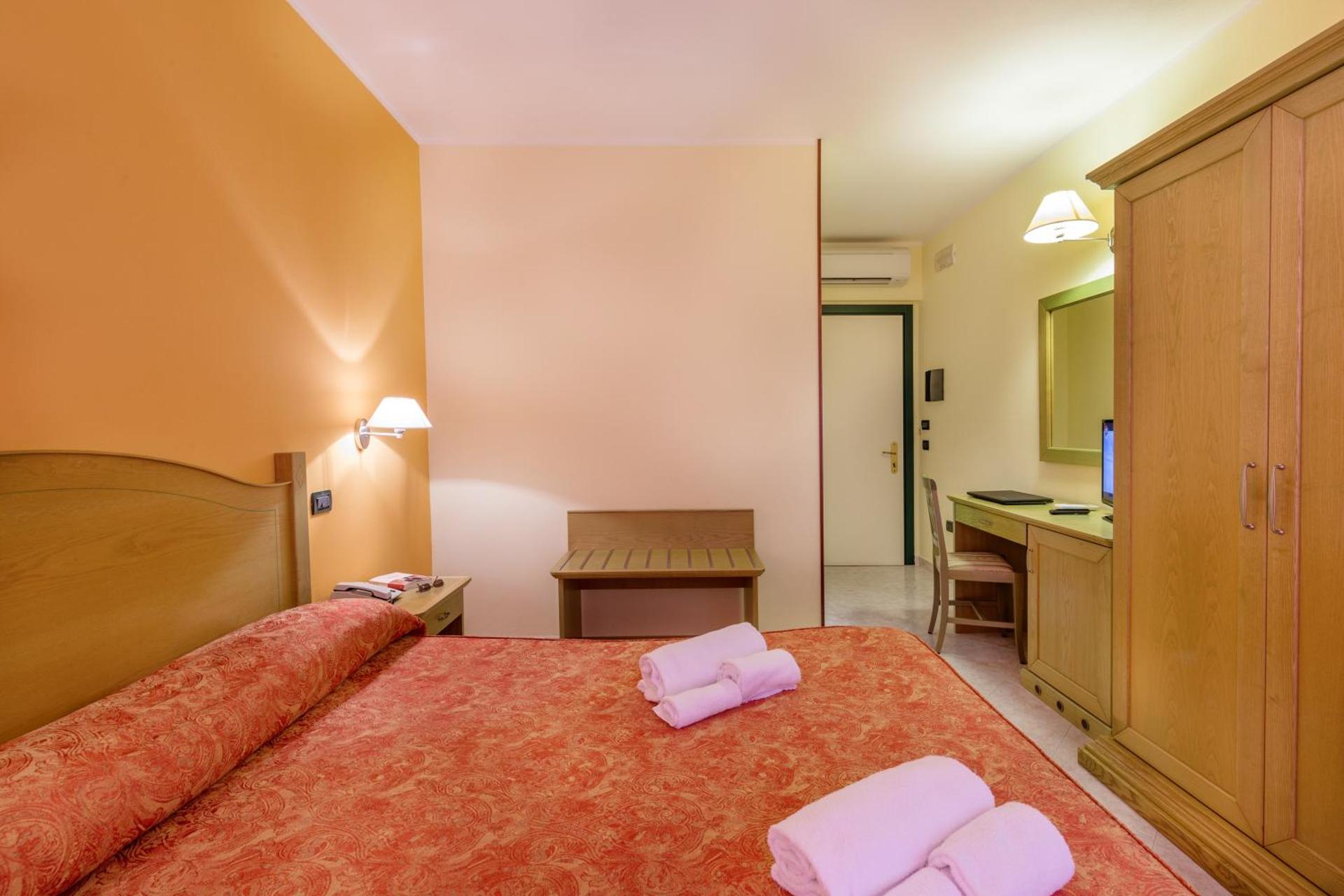 Hotel Rosa dei Venti - Photo 21