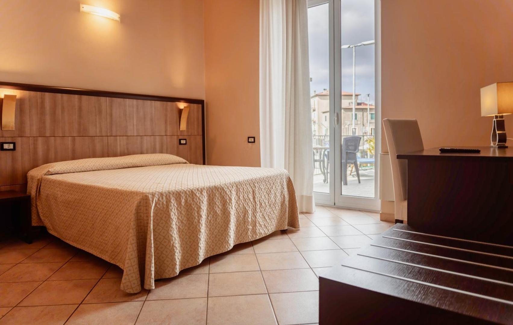 Hotel Rossi - Photo 45