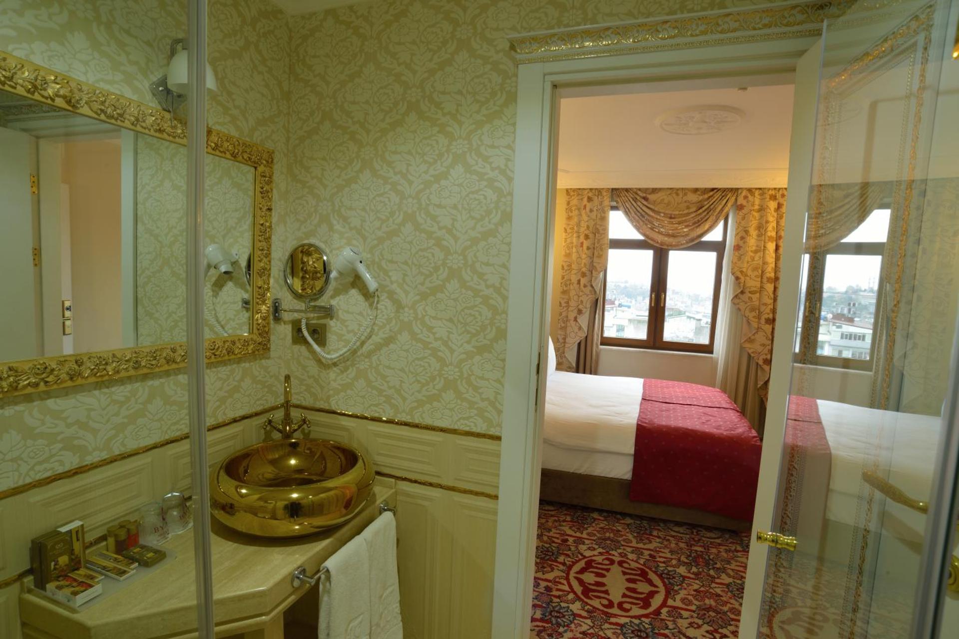 Galatower Hotel - Photo 23