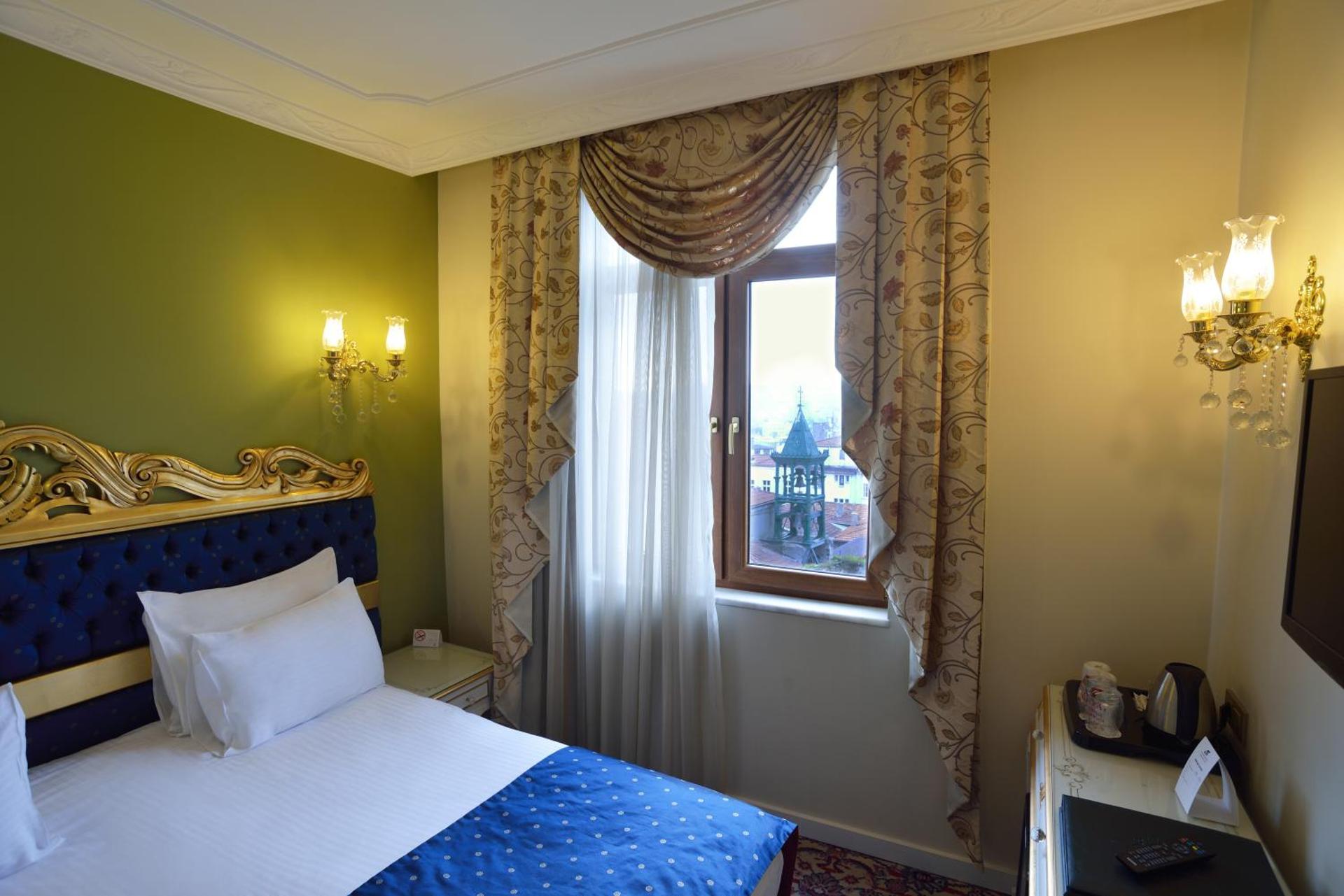 Galatower Hotel - Photo 31