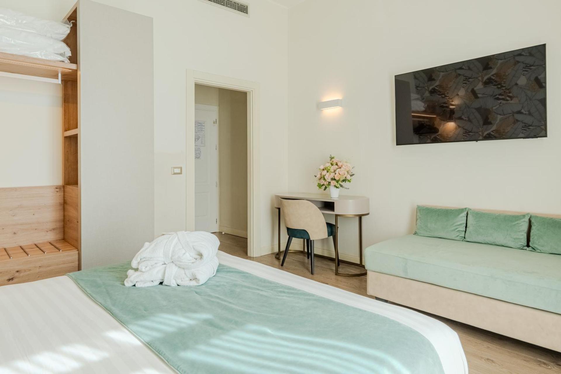 Lolli Palace Hotel - Photo 87