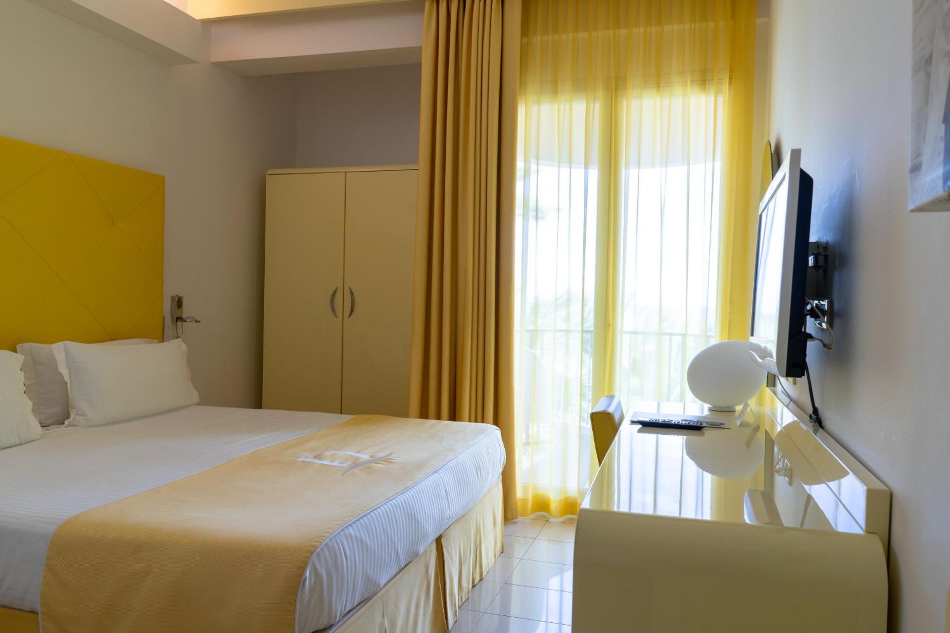 Domina Zagarella Sicily - Photo 26