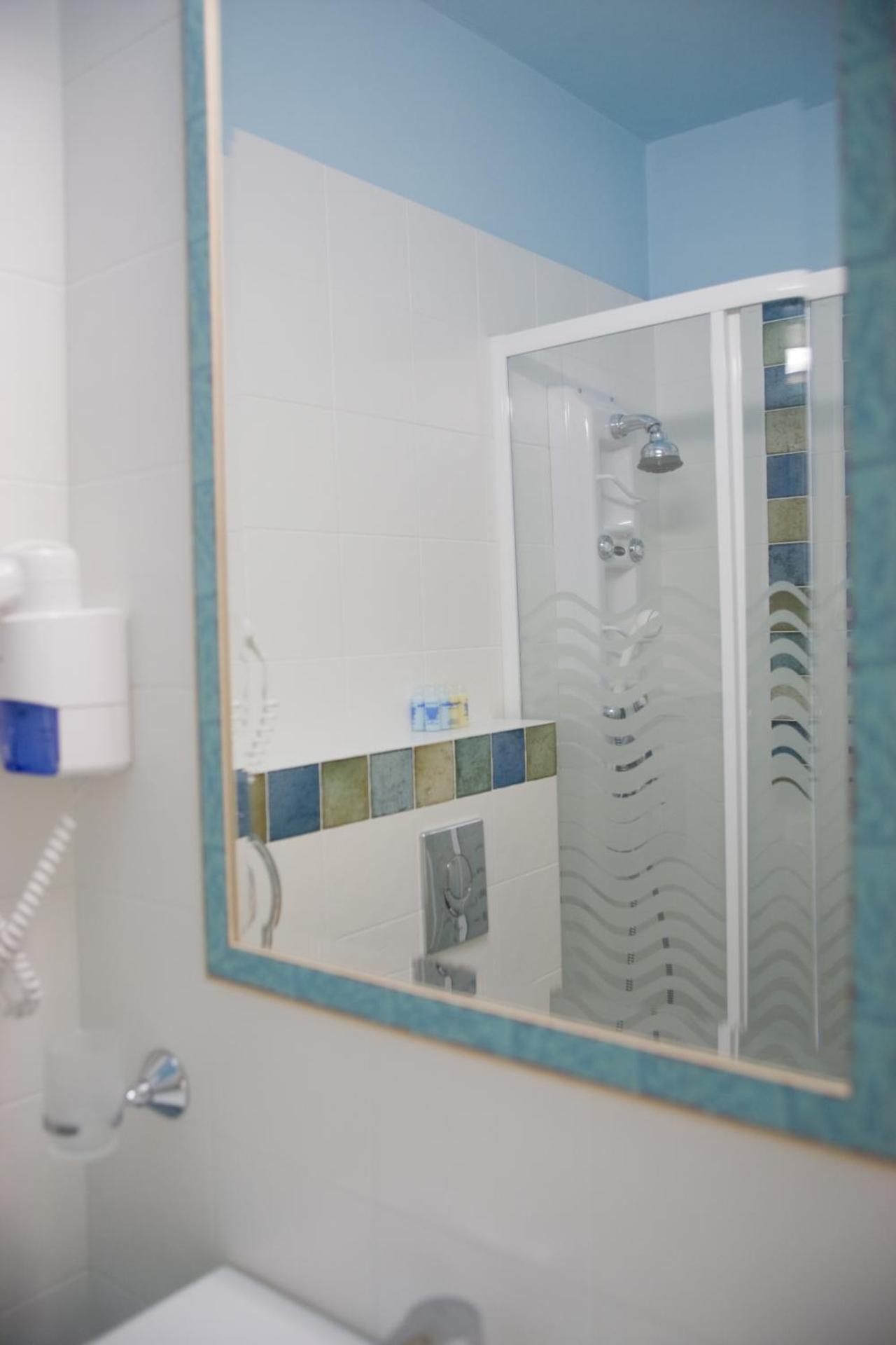 Amaryllis Hotel Apartments - Photo 39