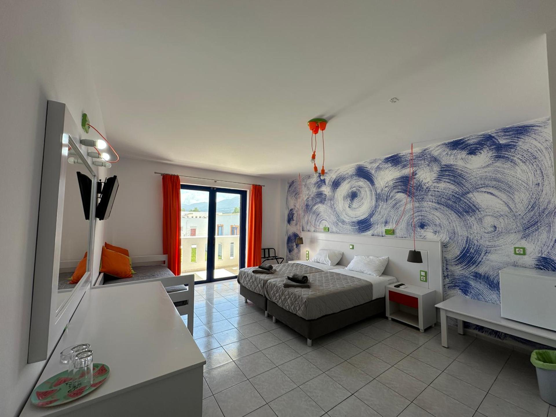 Bouradanis Art Hotel - Photo 7