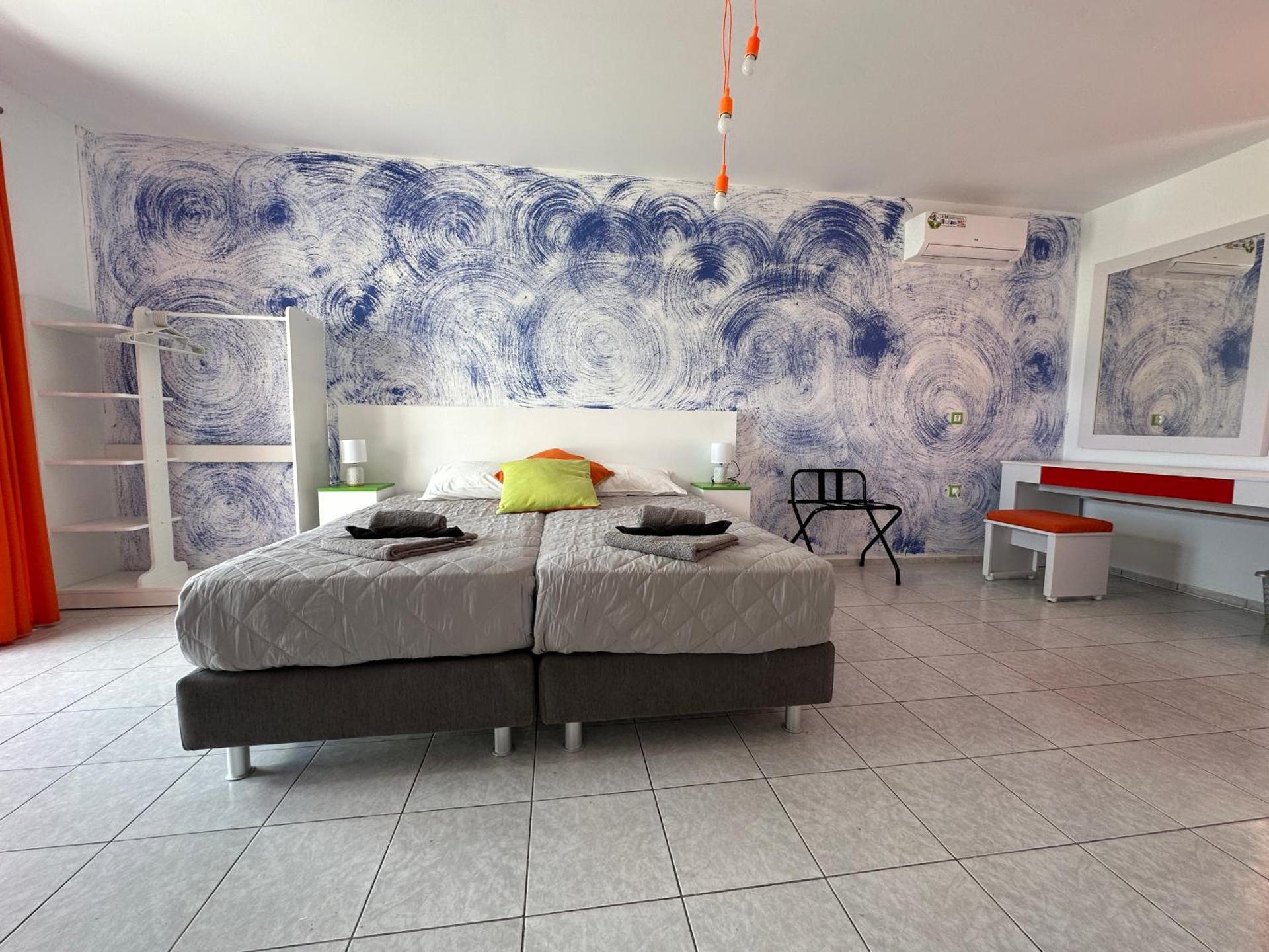 Bouradanis Art Hotel - Photo 12