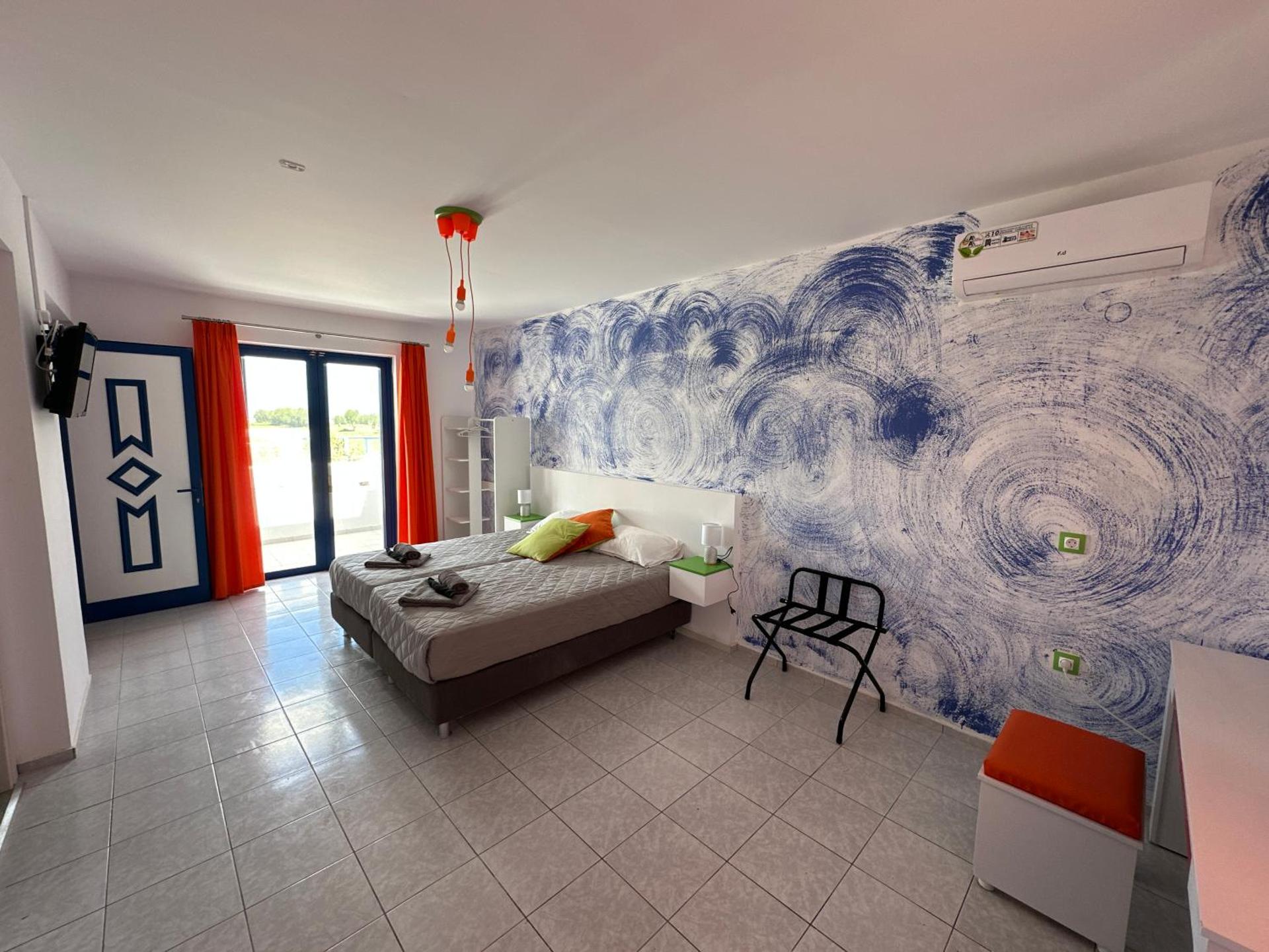 Bouradanis Art Hotel - Photo 13