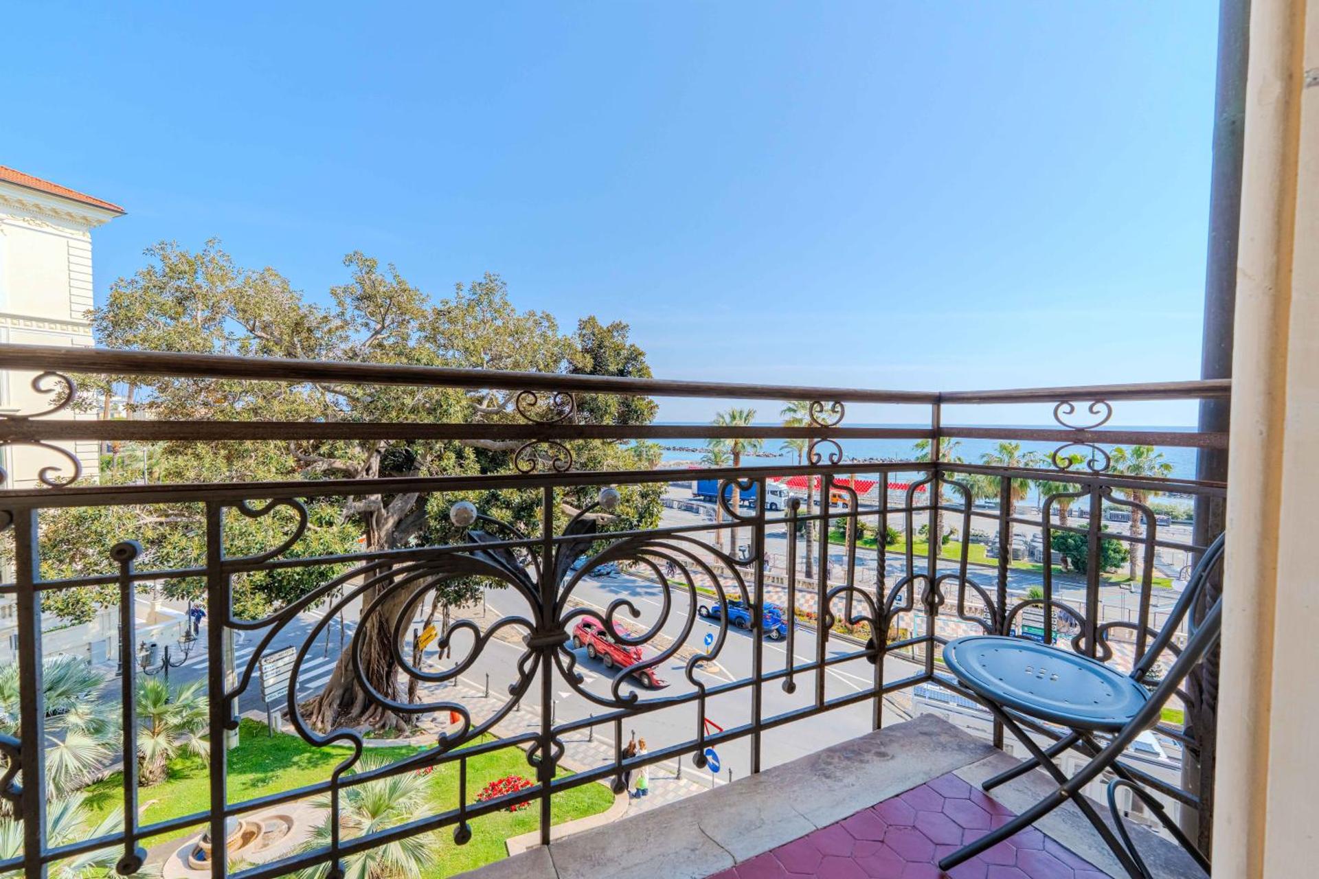 Lolli Palace Hotel - Photo 88