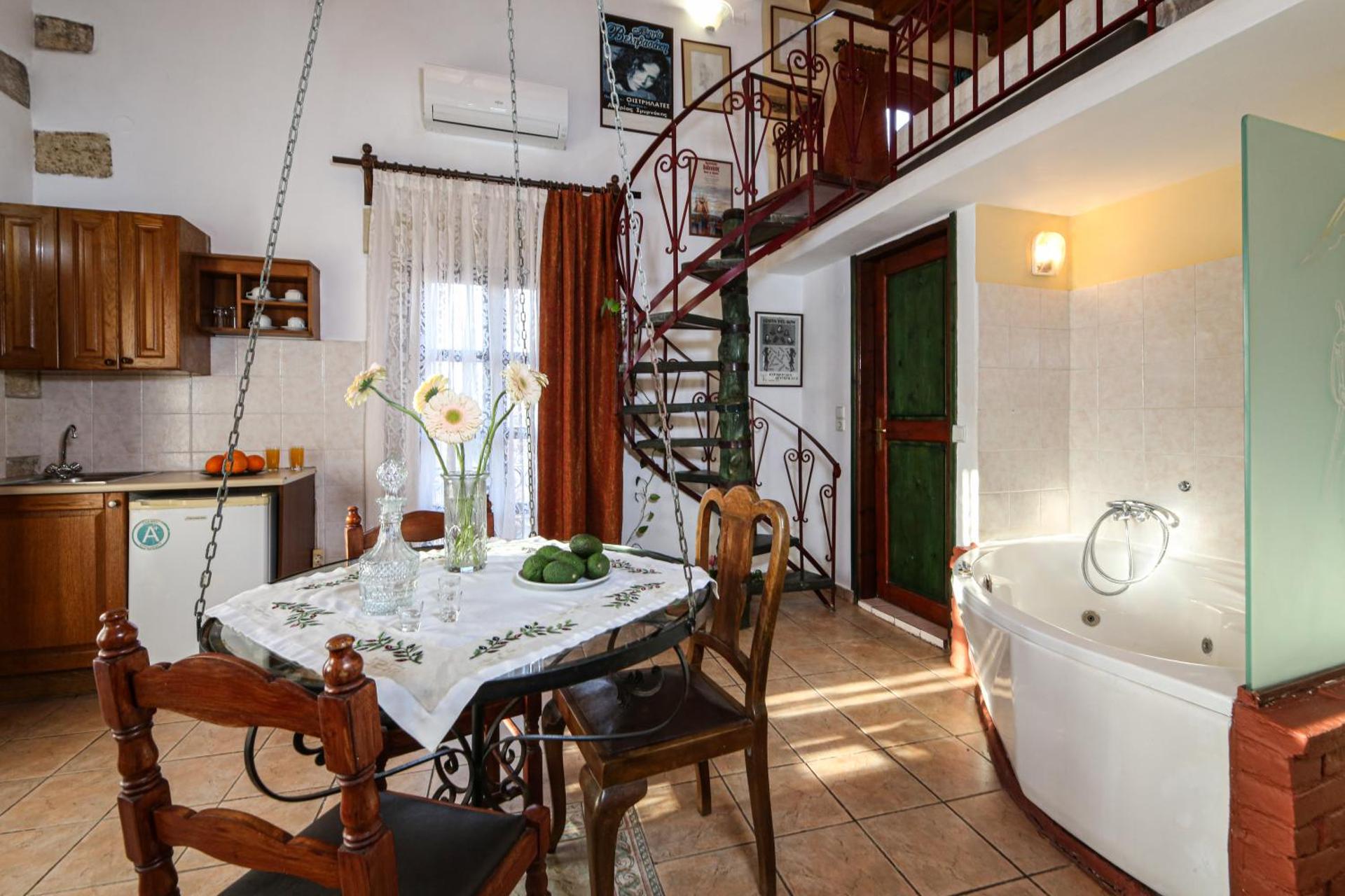 Ifigenia Lux MAISONETTE in oldtown and Villas in theriso vilage 14 km outside of chania - Photo 44
