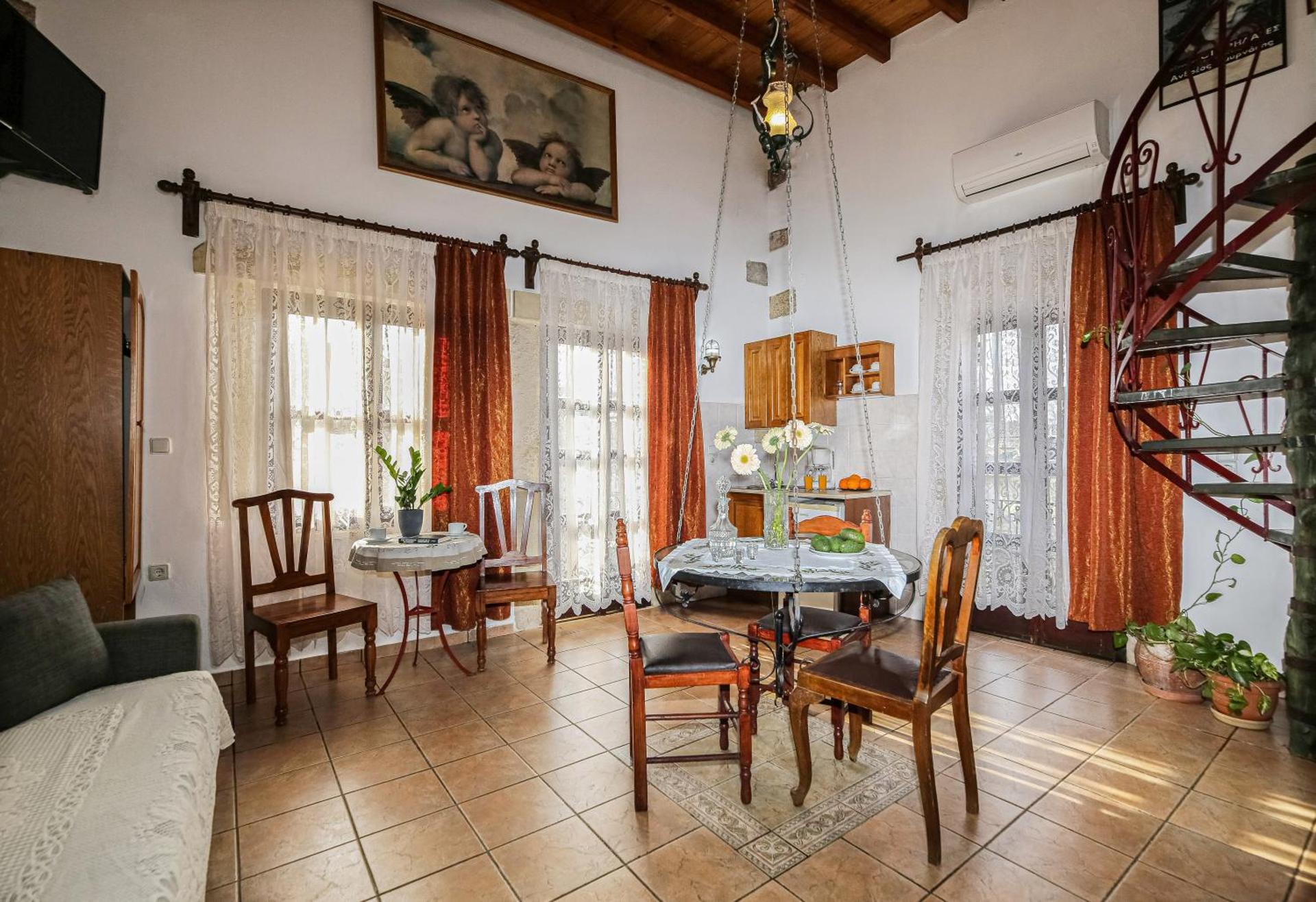 Ifigenia Lux MAISONETTE in oldtown and Villas in theriso vilage 14 km outside of chania - Photo 47