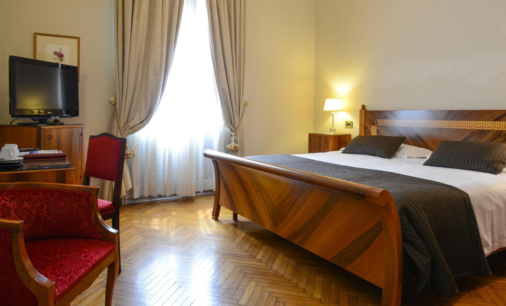 Hotel Vittoria - Photo 78