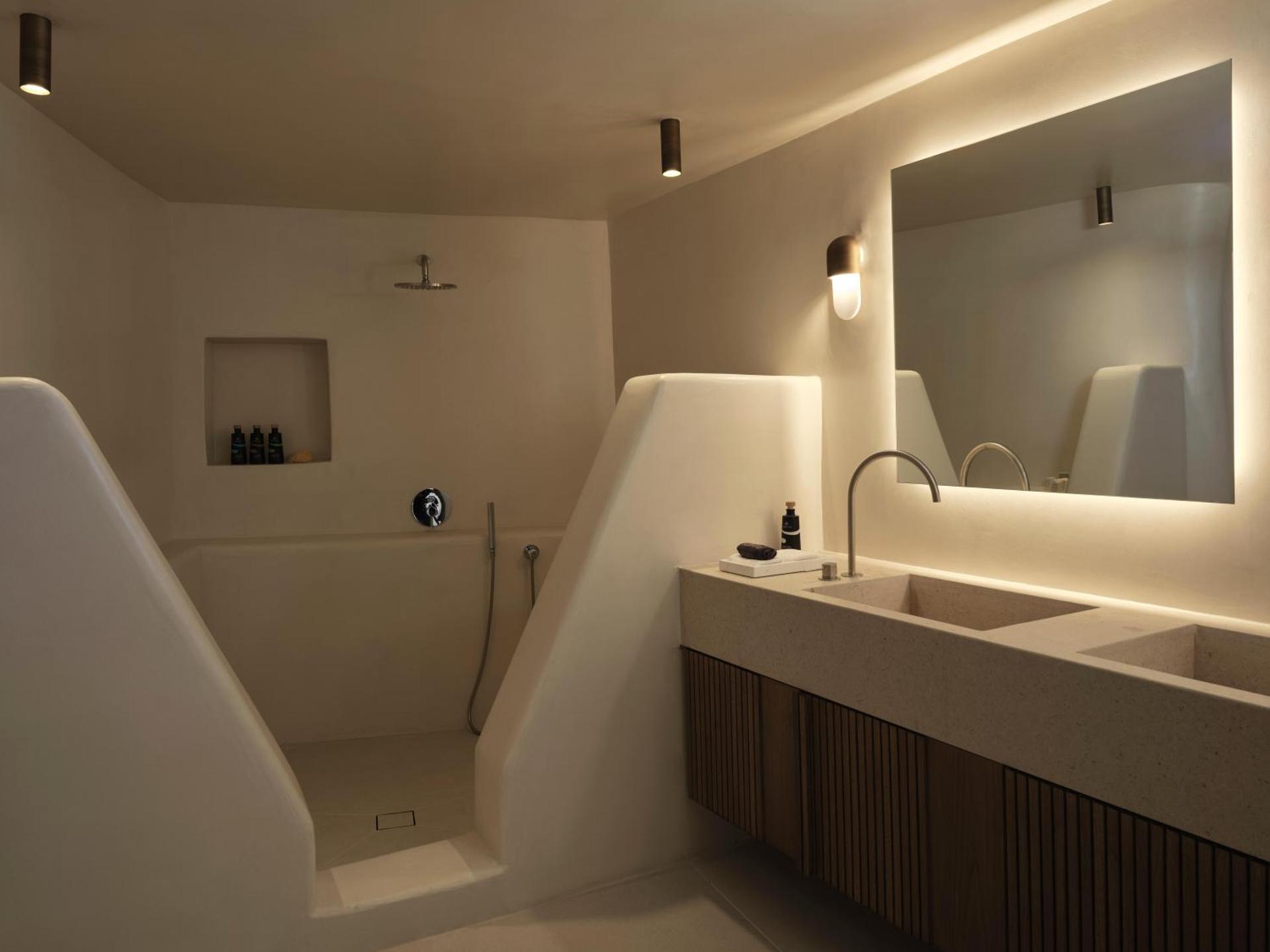 Andronis Luxury Suites - Photo 61