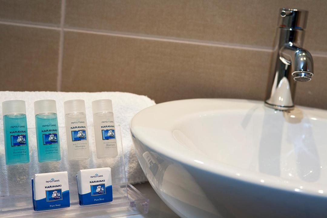 Plaka Hotel - Photo 4