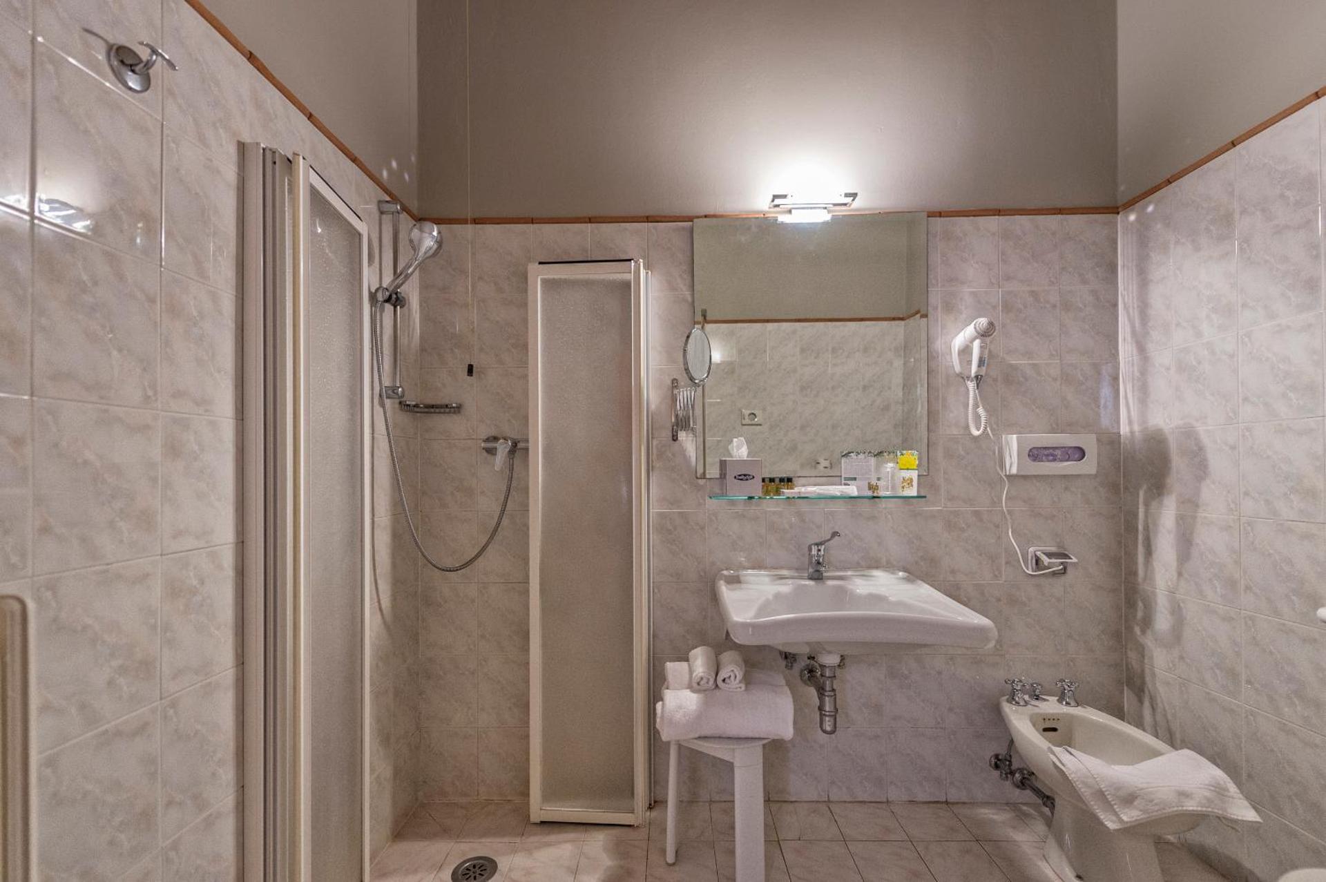 Hotel Miravalle - Photo 75