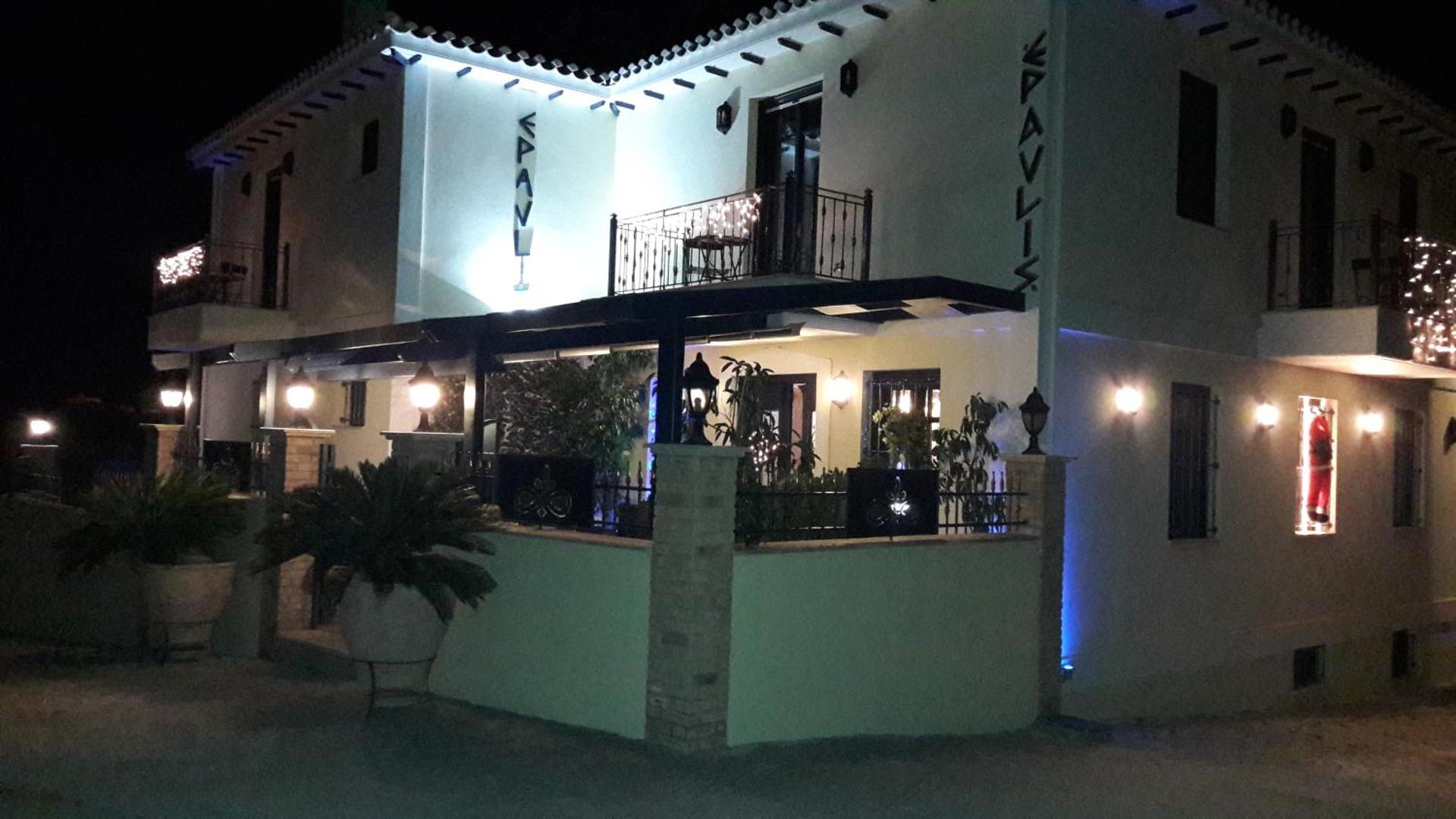 ''EPAVLIS boutique GALAXIDI'' - Photo 210