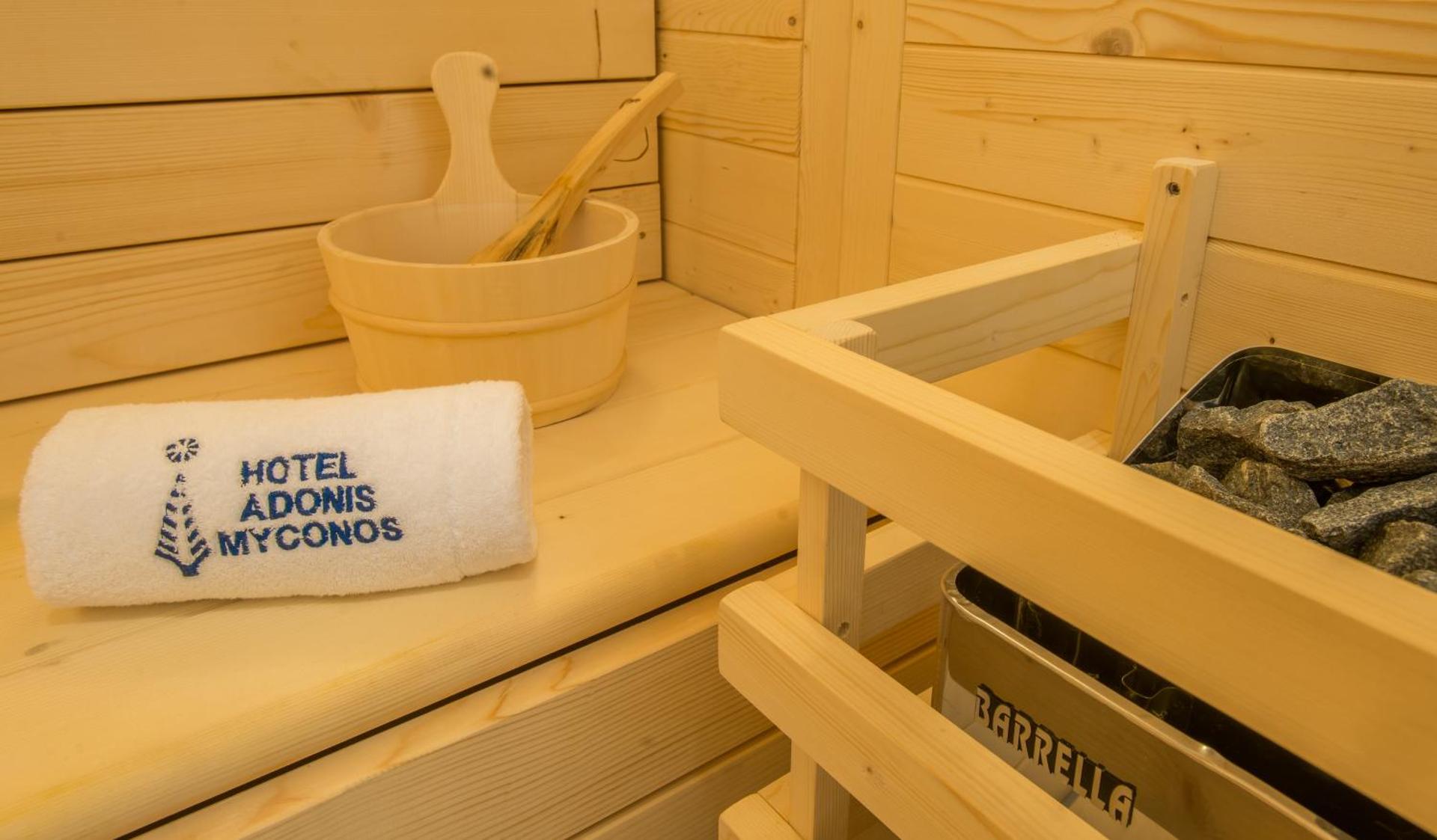 Hotel Adonis - Photo 94