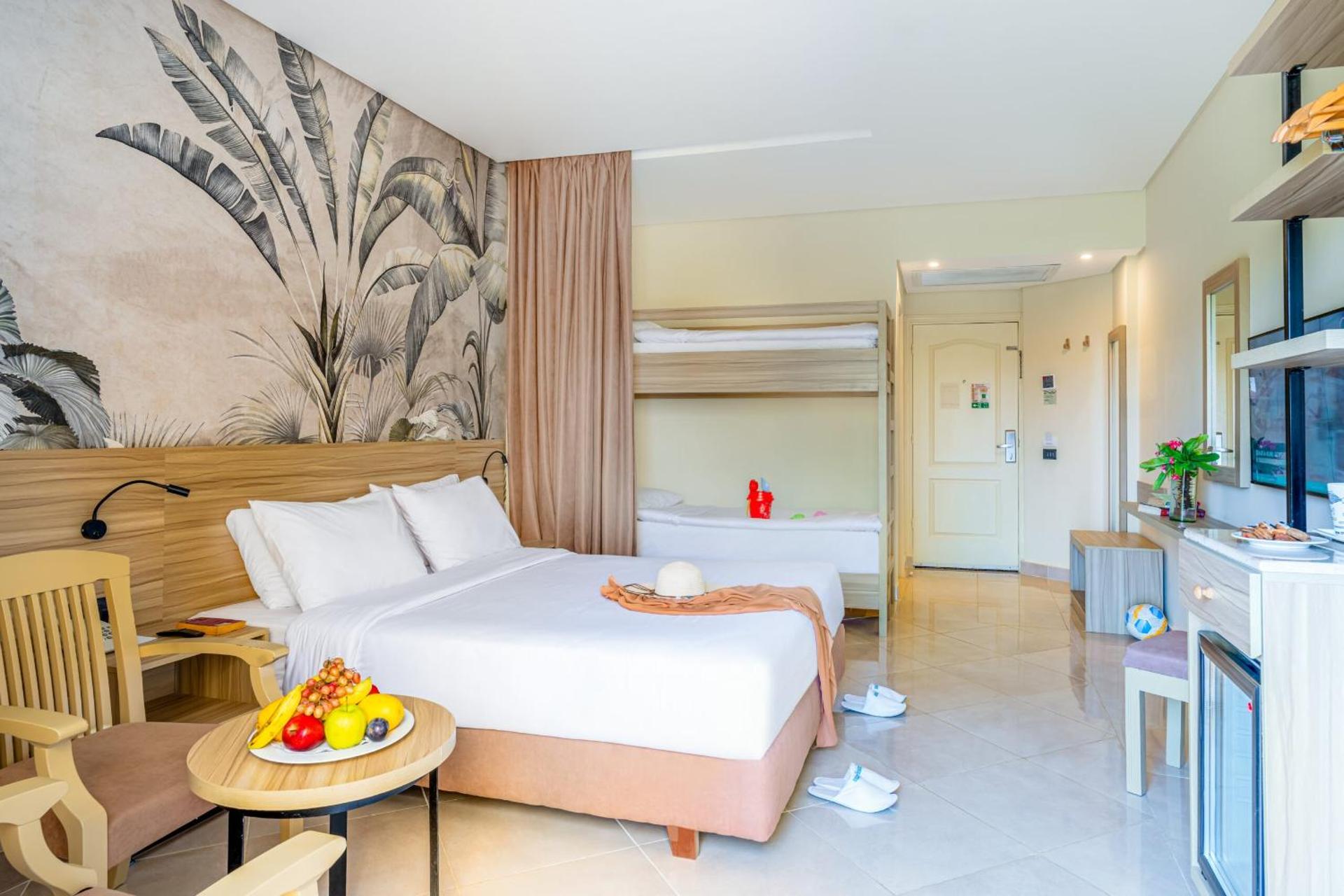 Three Corners Sunny Beach Resort - Photo 18