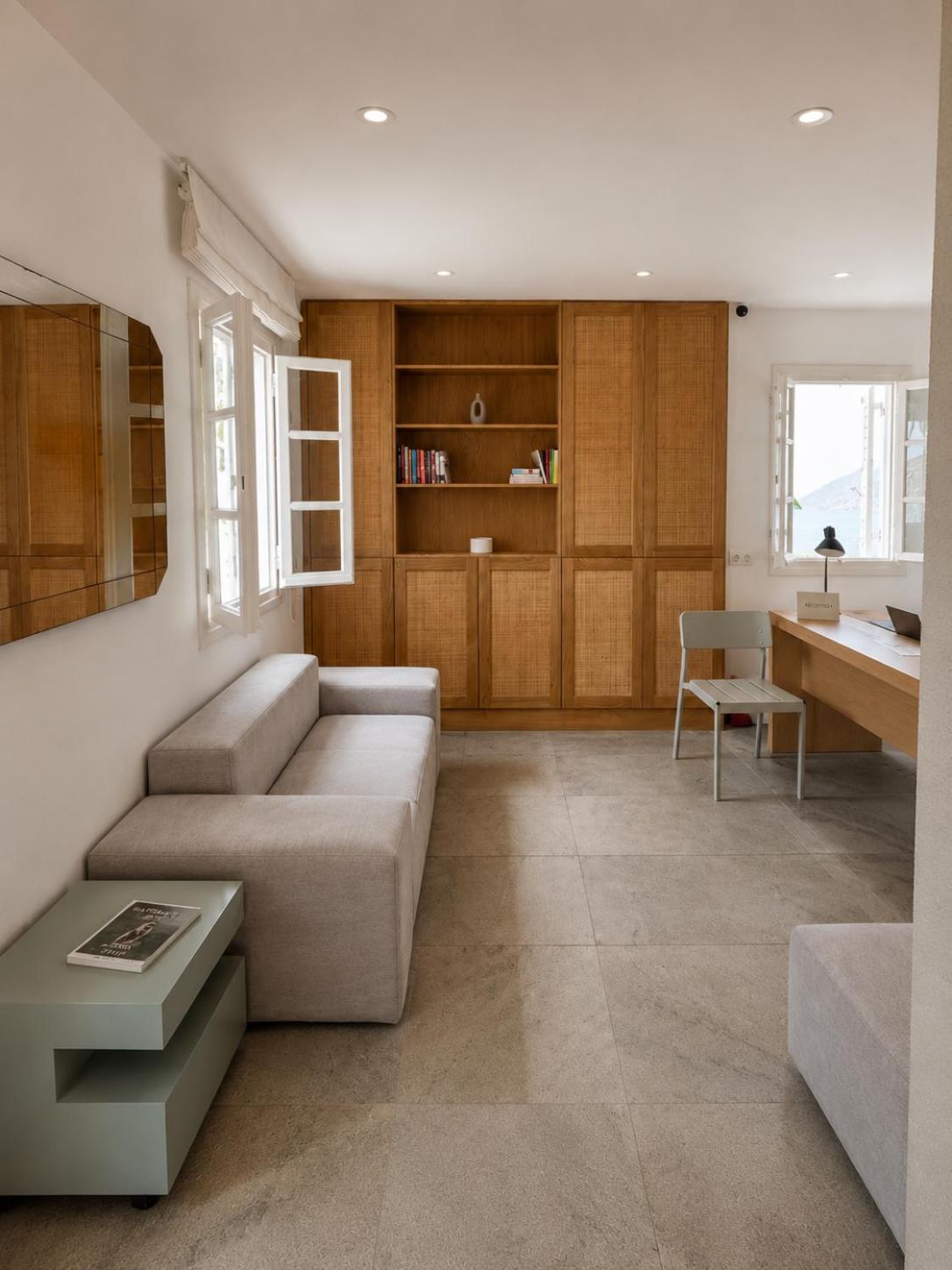 Far Out Hotel & Spa - Photo 28