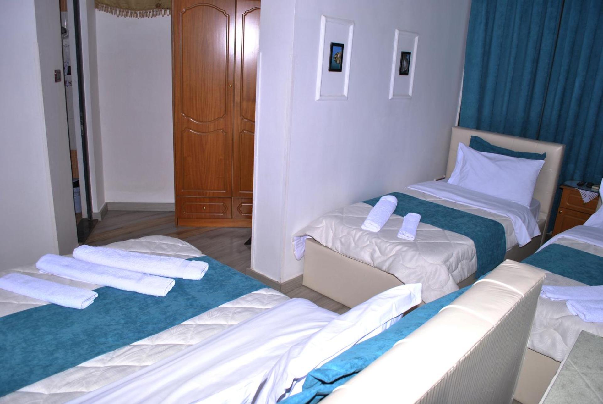 Hotel The First - Photo 72