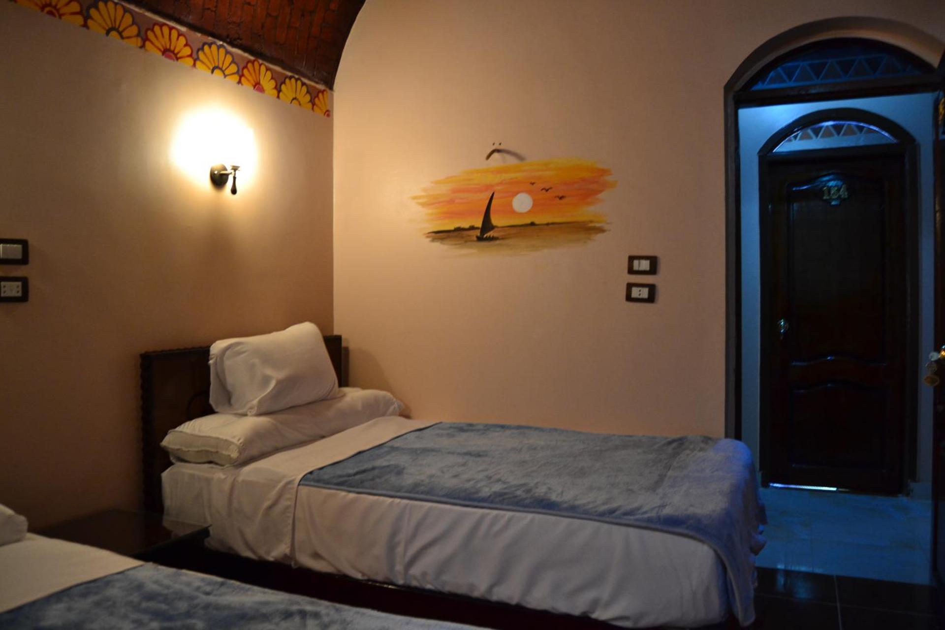 Tuya Hotel - Photo 9