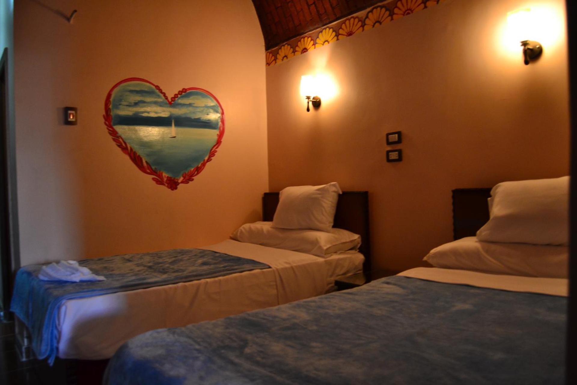 Tuya Hotel - Photo 10