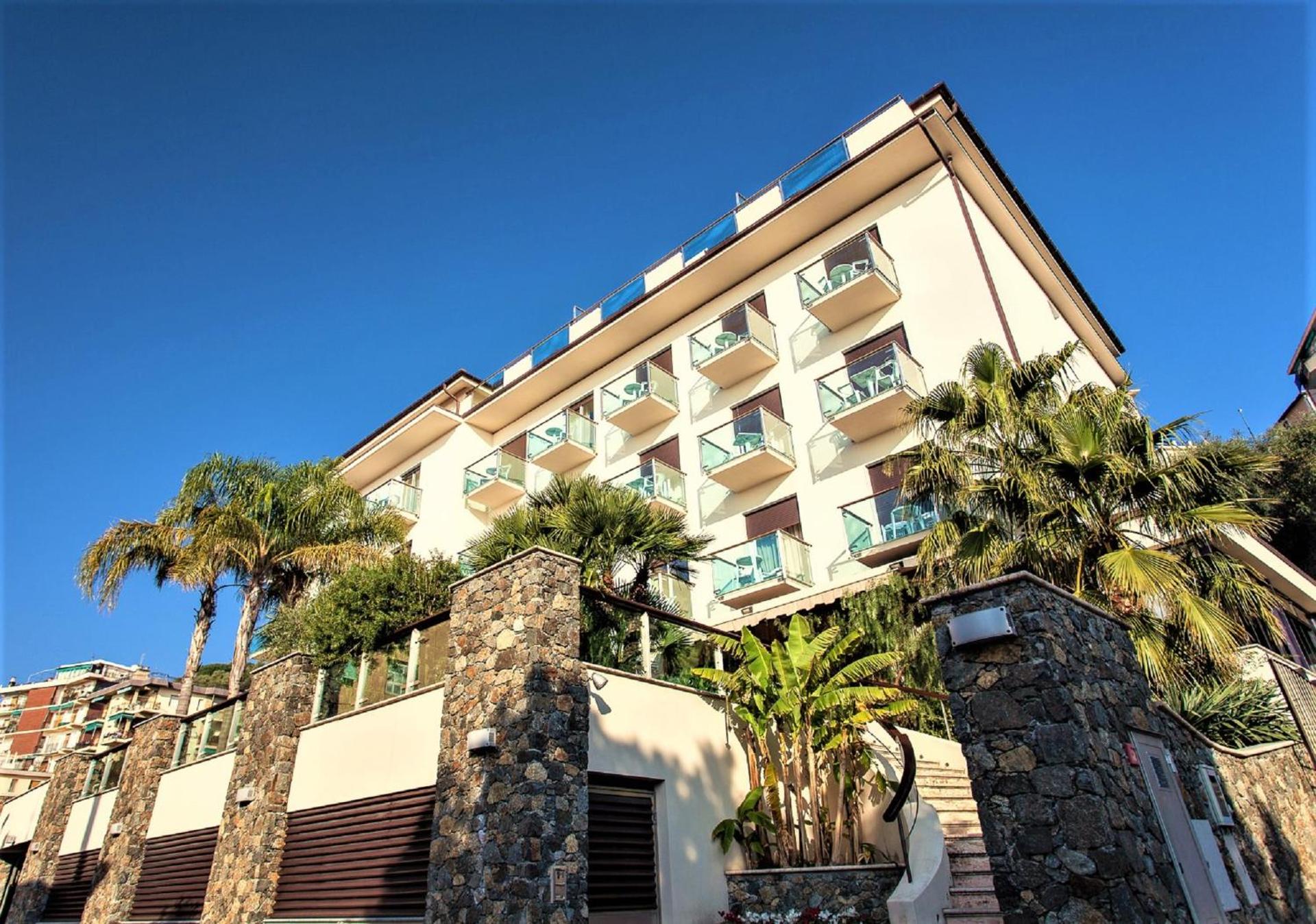 Hotel Ariston & Apartments - Photo 103