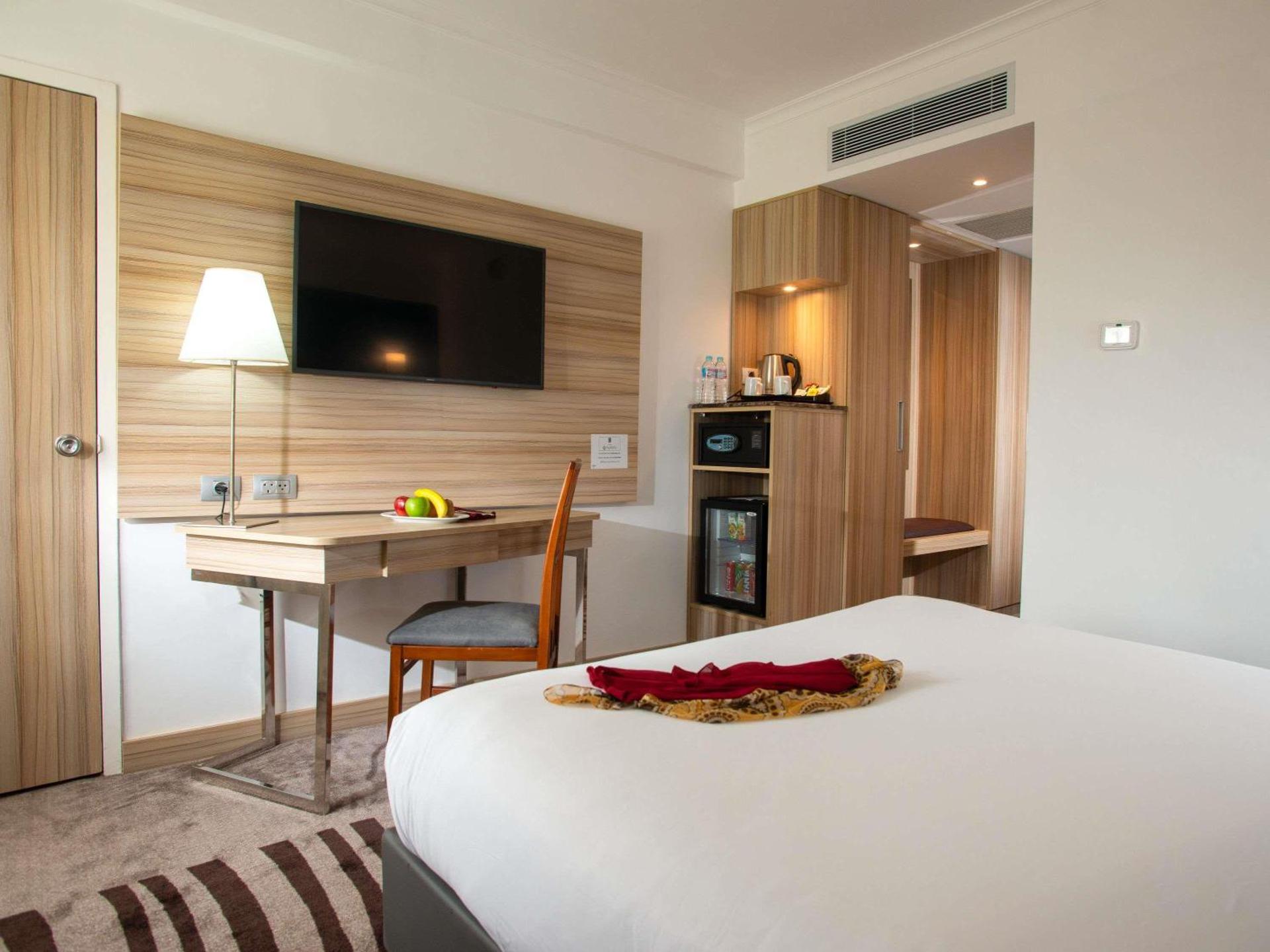 Novotel Cairo Airport - Photo 8