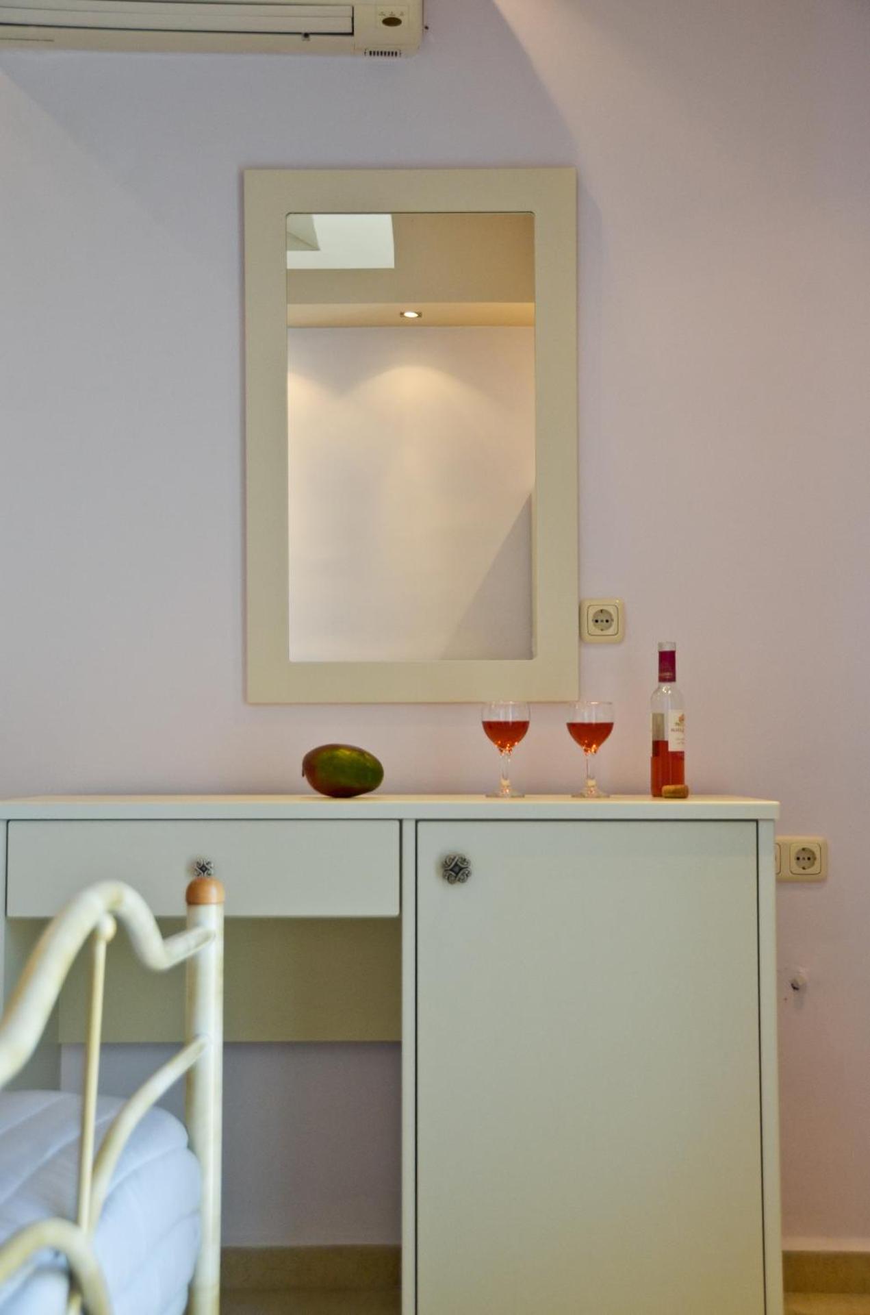 Kavourakia - Photo 37